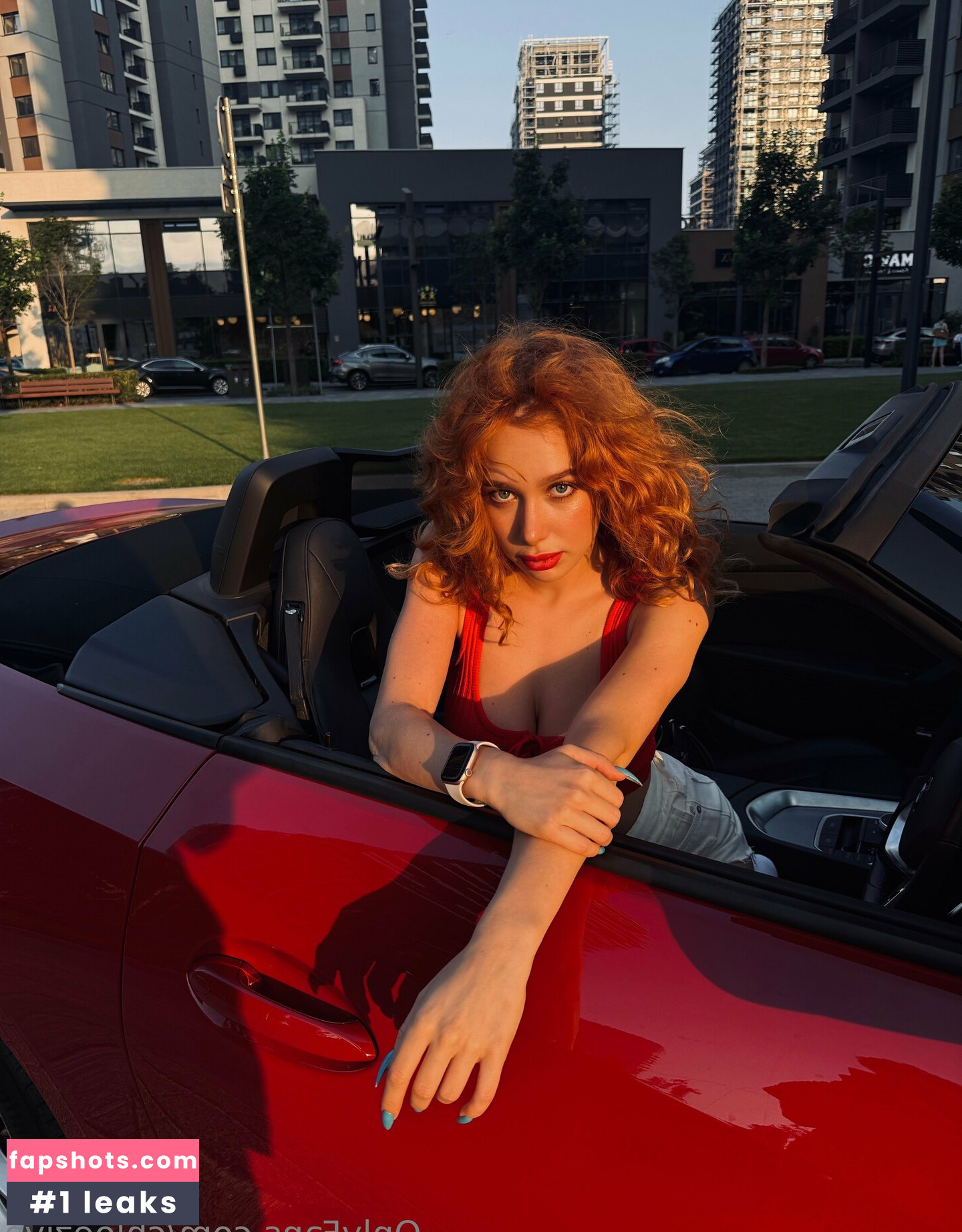 Chloeziva gallery photo #9