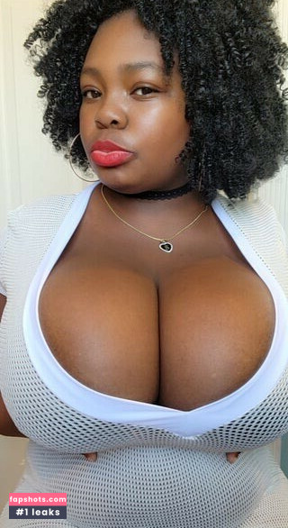 ChocolateBeauty gallery photo #5