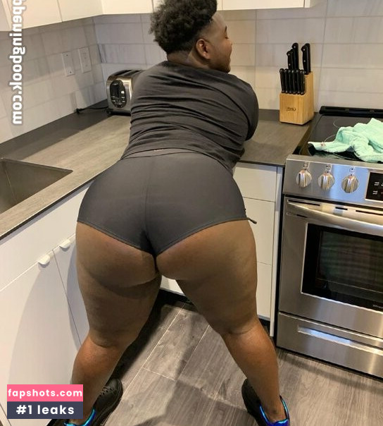 Chocoloate_wraith nude babe gallery