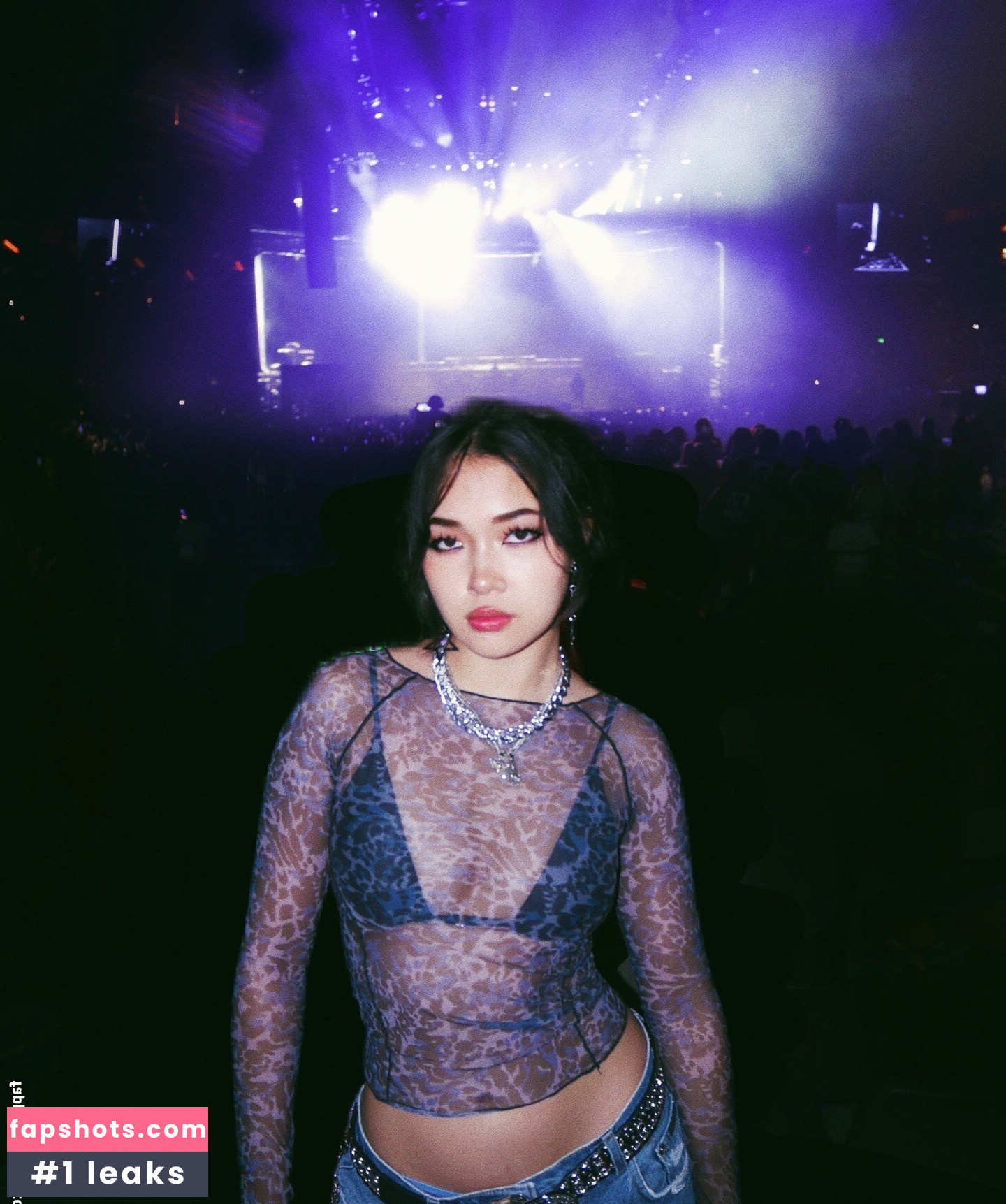 Choi Eun gallery photo #5