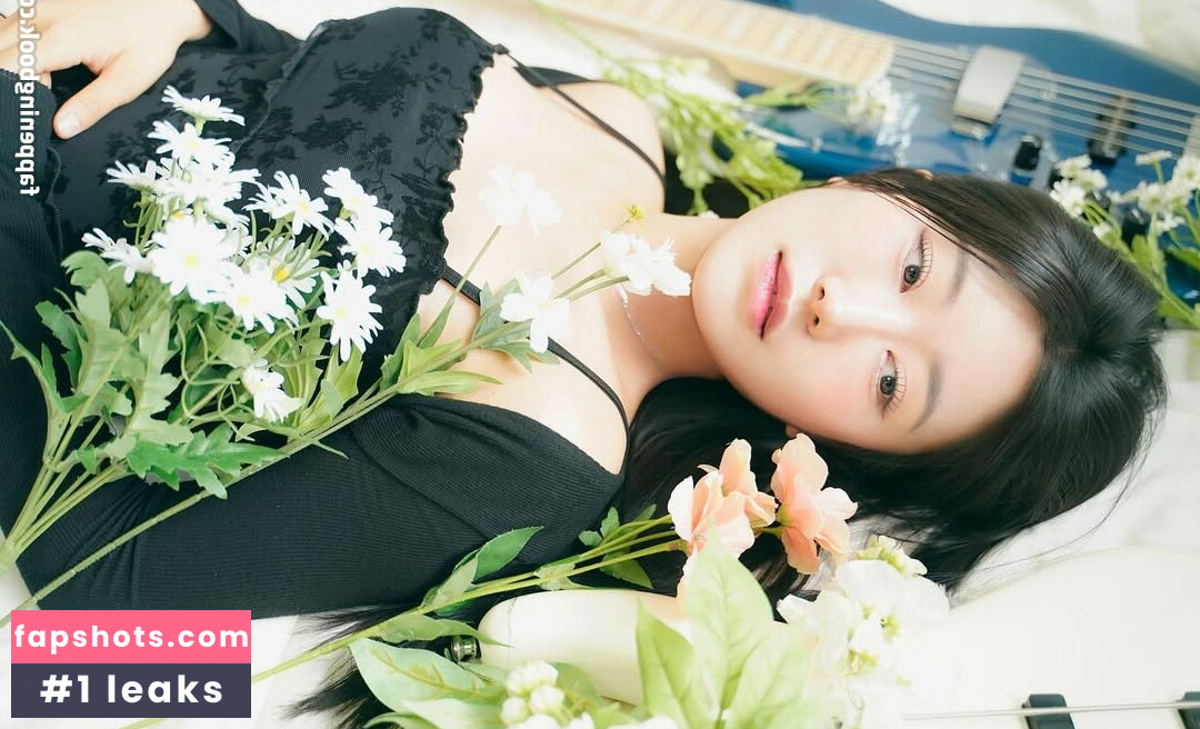 Choidaeri_ / grooveiffel Nahé úniky fotek pouze od fanoušků #12 - Fapshots