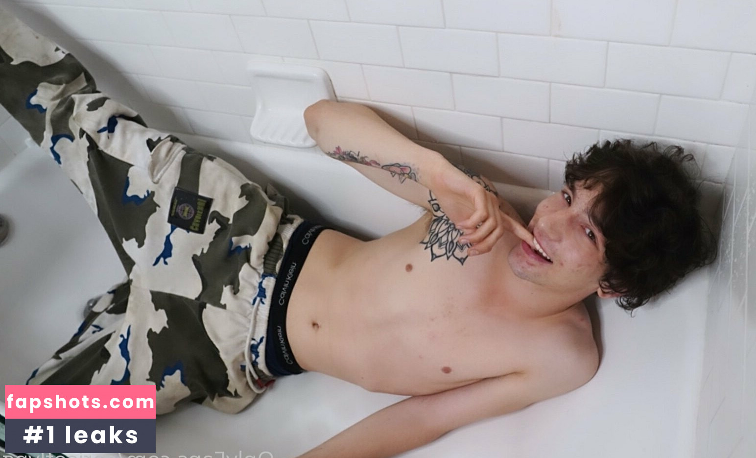 chrisoflyng gallery photo #12