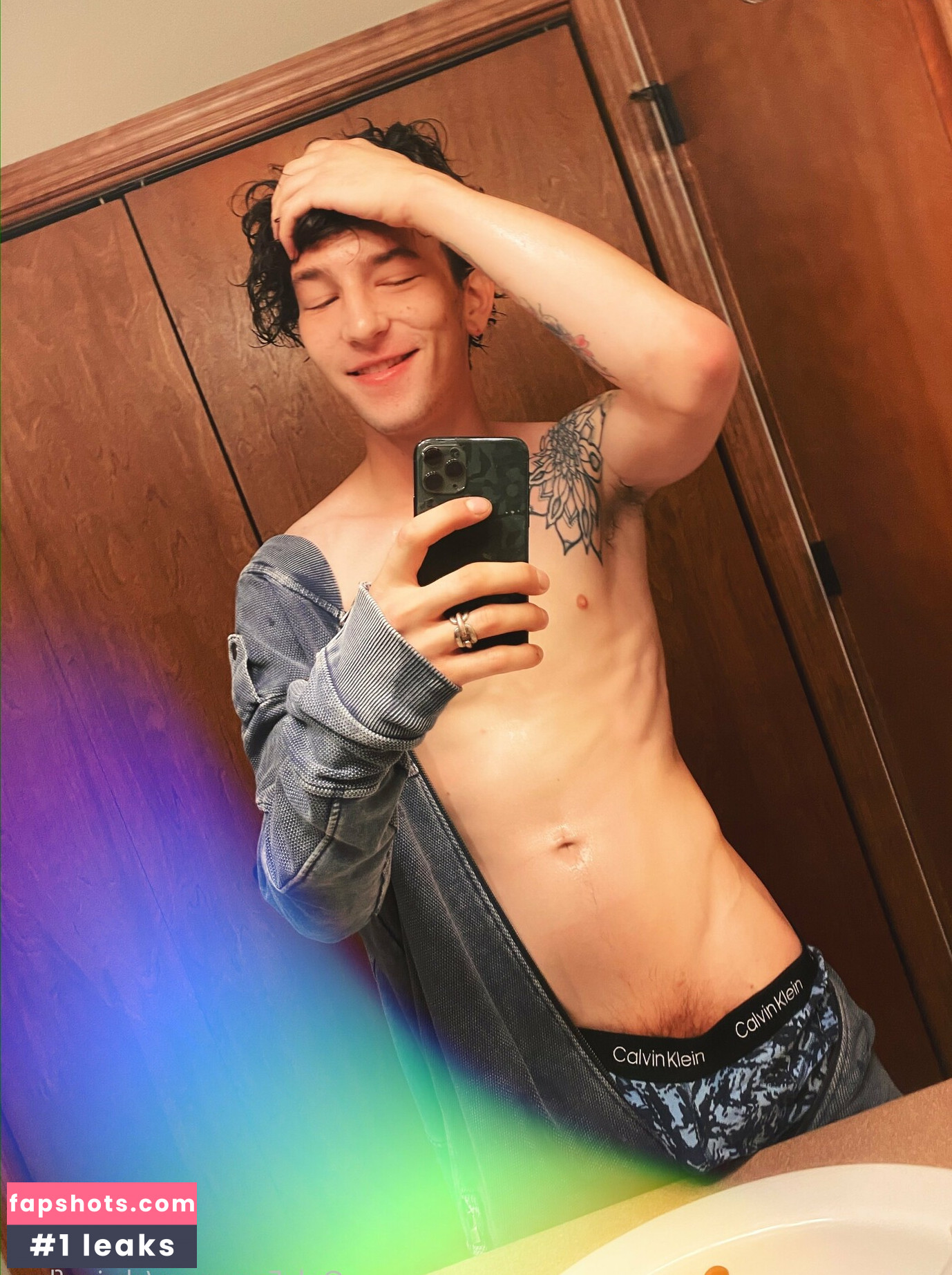 chrisoflyng gallery photo #32