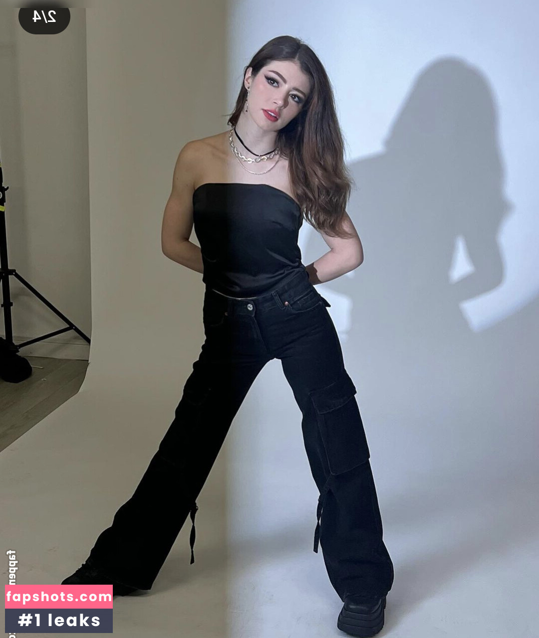 Chrissy Costansa Nude Leaks OnlyFans Photos #13 - LeakJerk