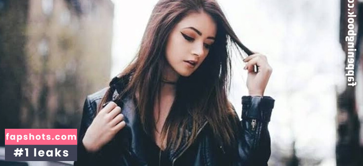 Chrissy Costansa Nude Leaks OnlyFans Photos #25 - LeakJerk