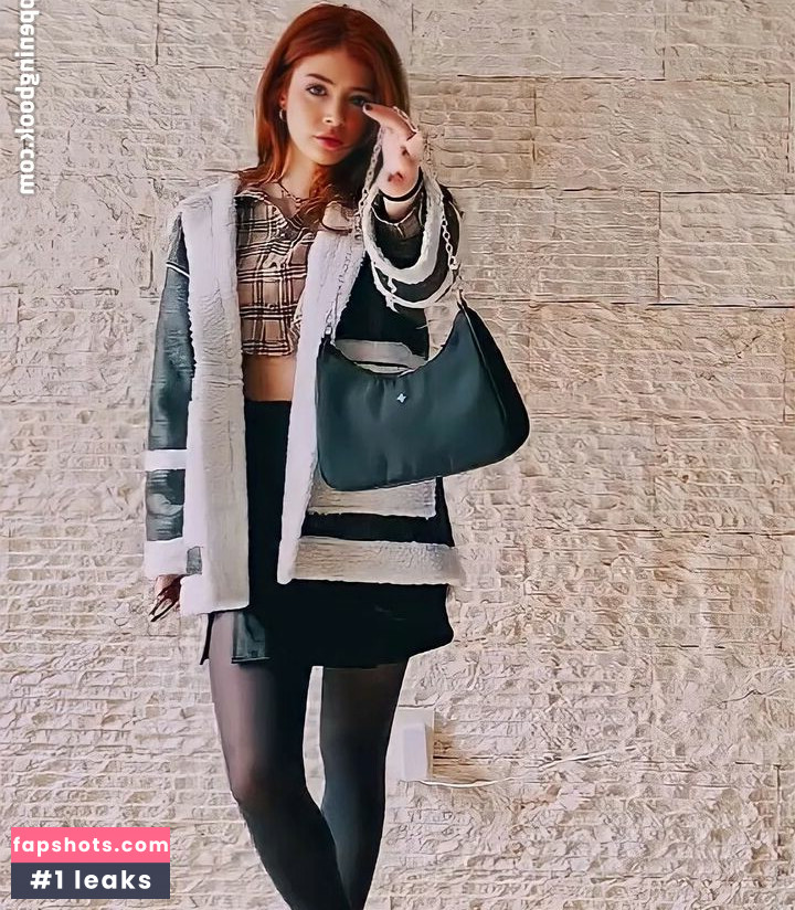 Chrissy Costanza gallery photo #123