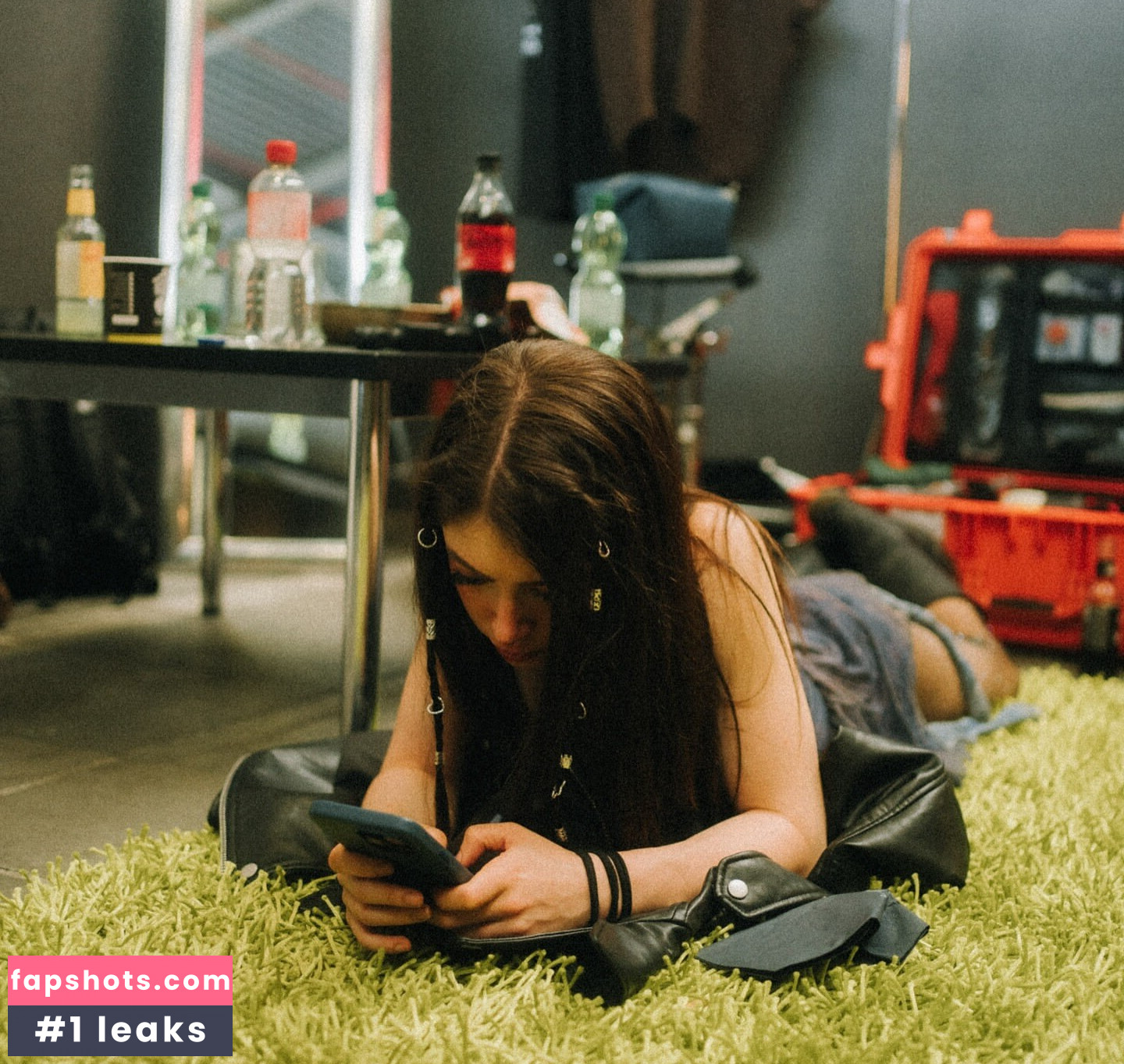 Chrissy Costanza gallery photo #40