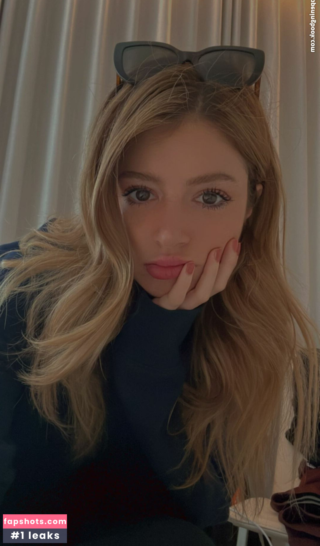 Chrissy Costanza gallery photo #100