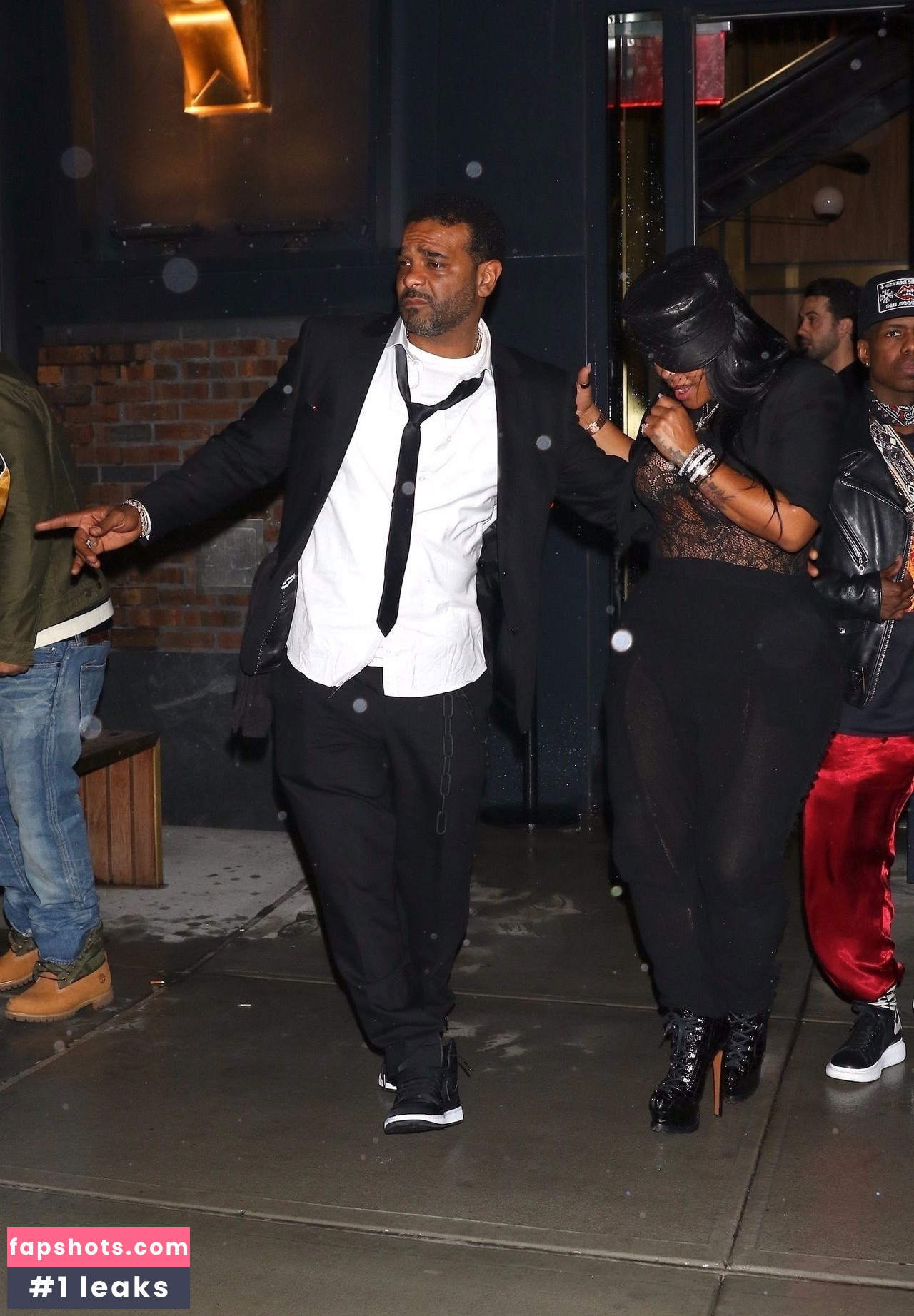 Chrissy Lampkin gallery photo #3