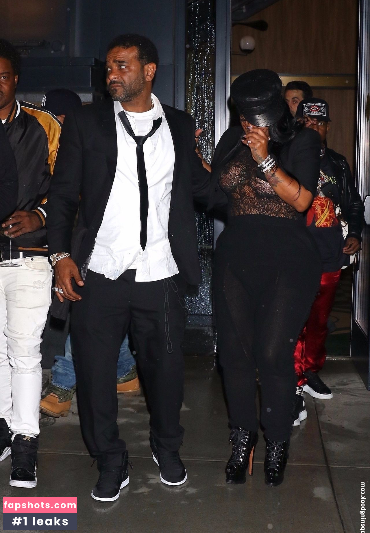 Chrissy Lampkin gallery photo #6