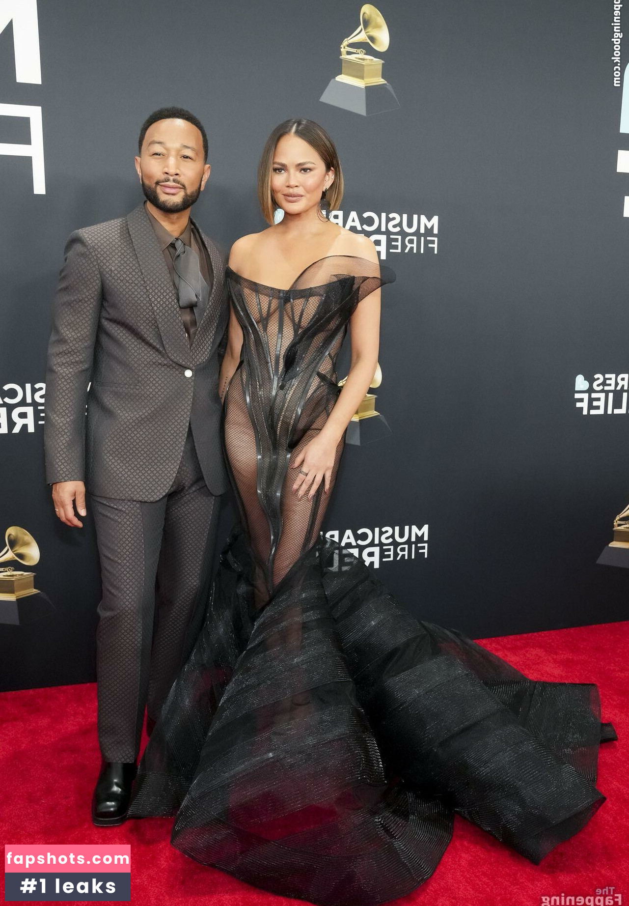 Chrissy Teigen Filtración Desnuda OnlyFans Foto #11 - Fapshots