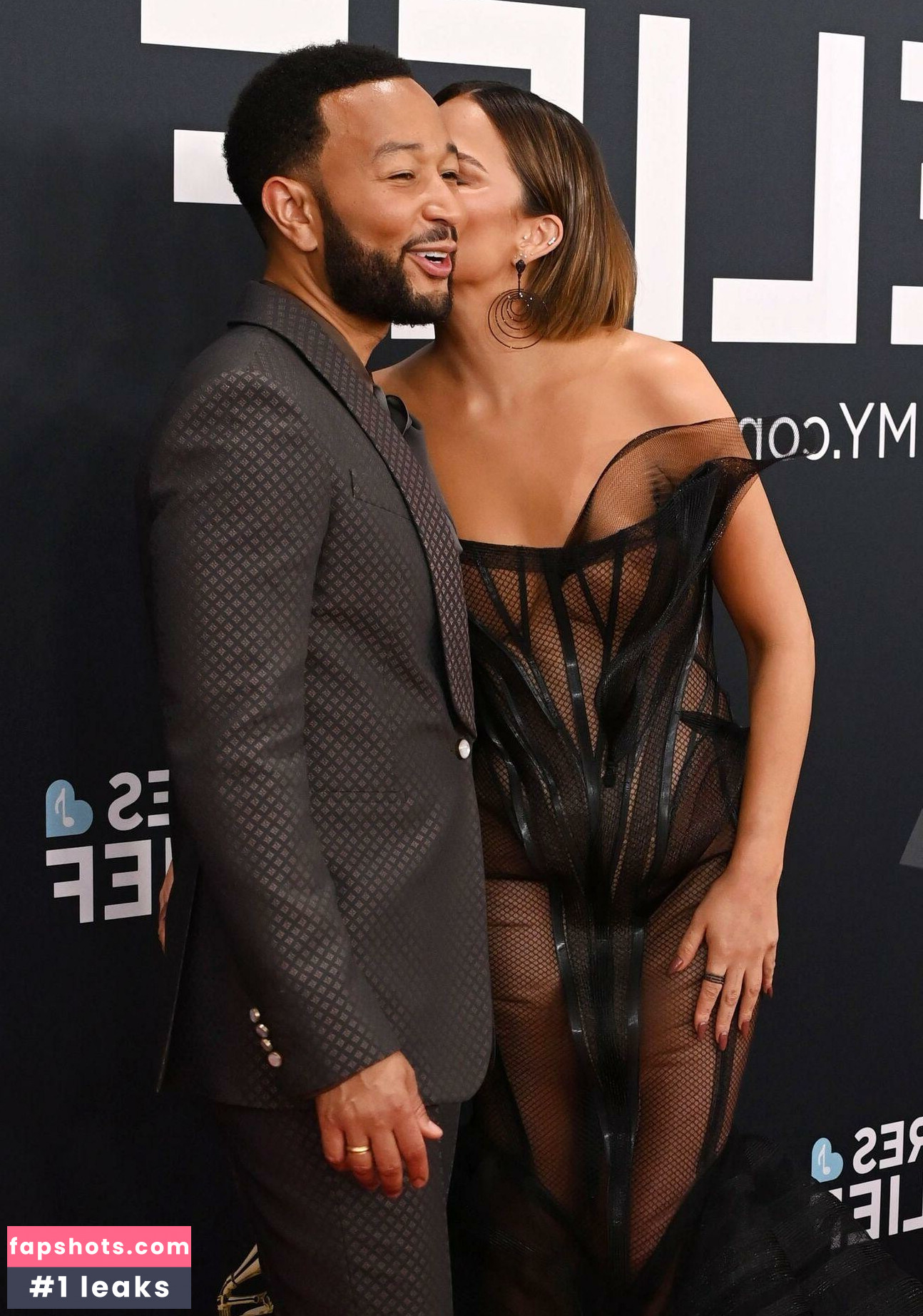 Chrissy Teigen Filtración Desnuda OnlyFans Foto #23 - Fapshots