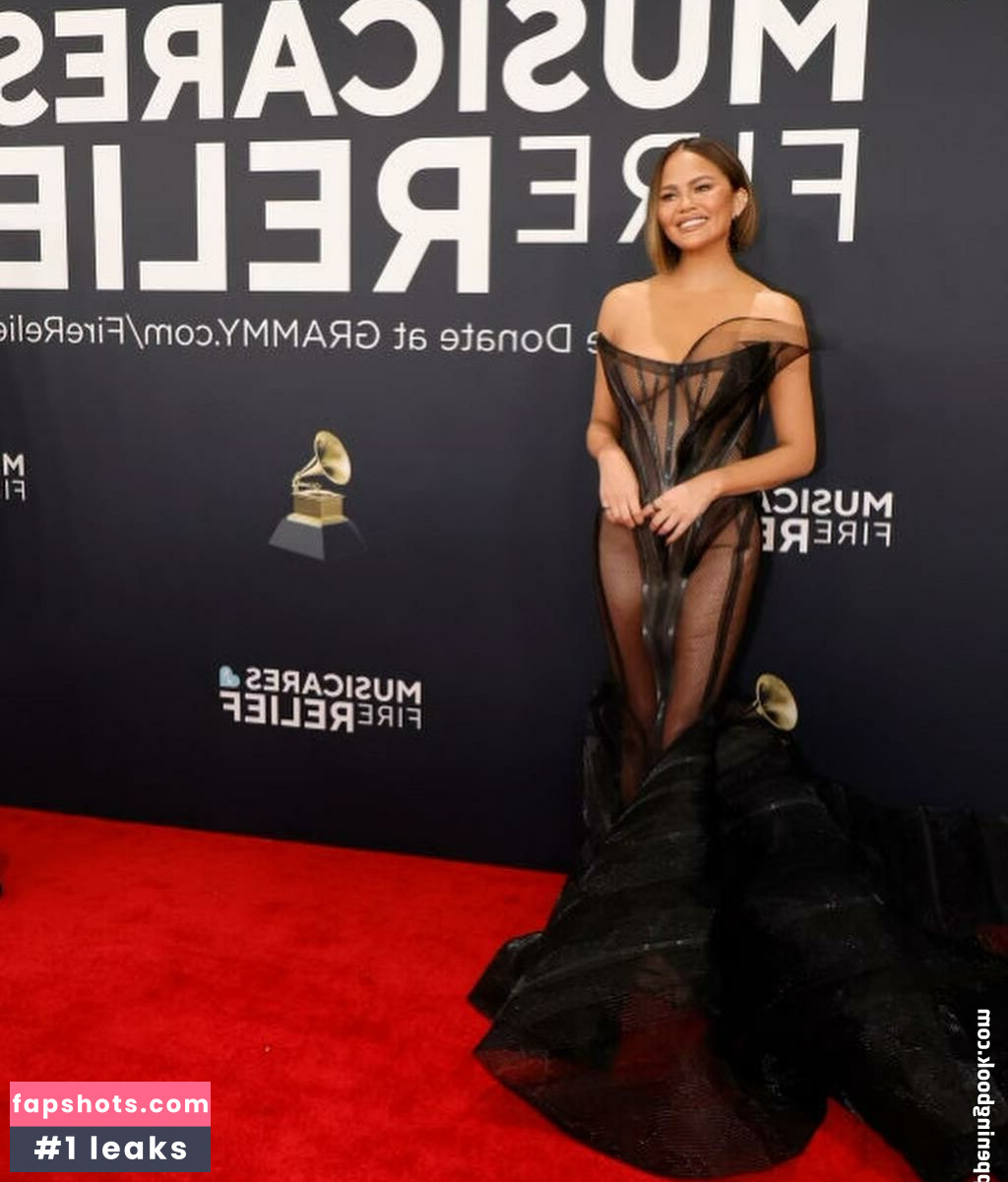 Chrissy Teigen Filtración Desnuda OnlyFans Foto #26 - Fapshots