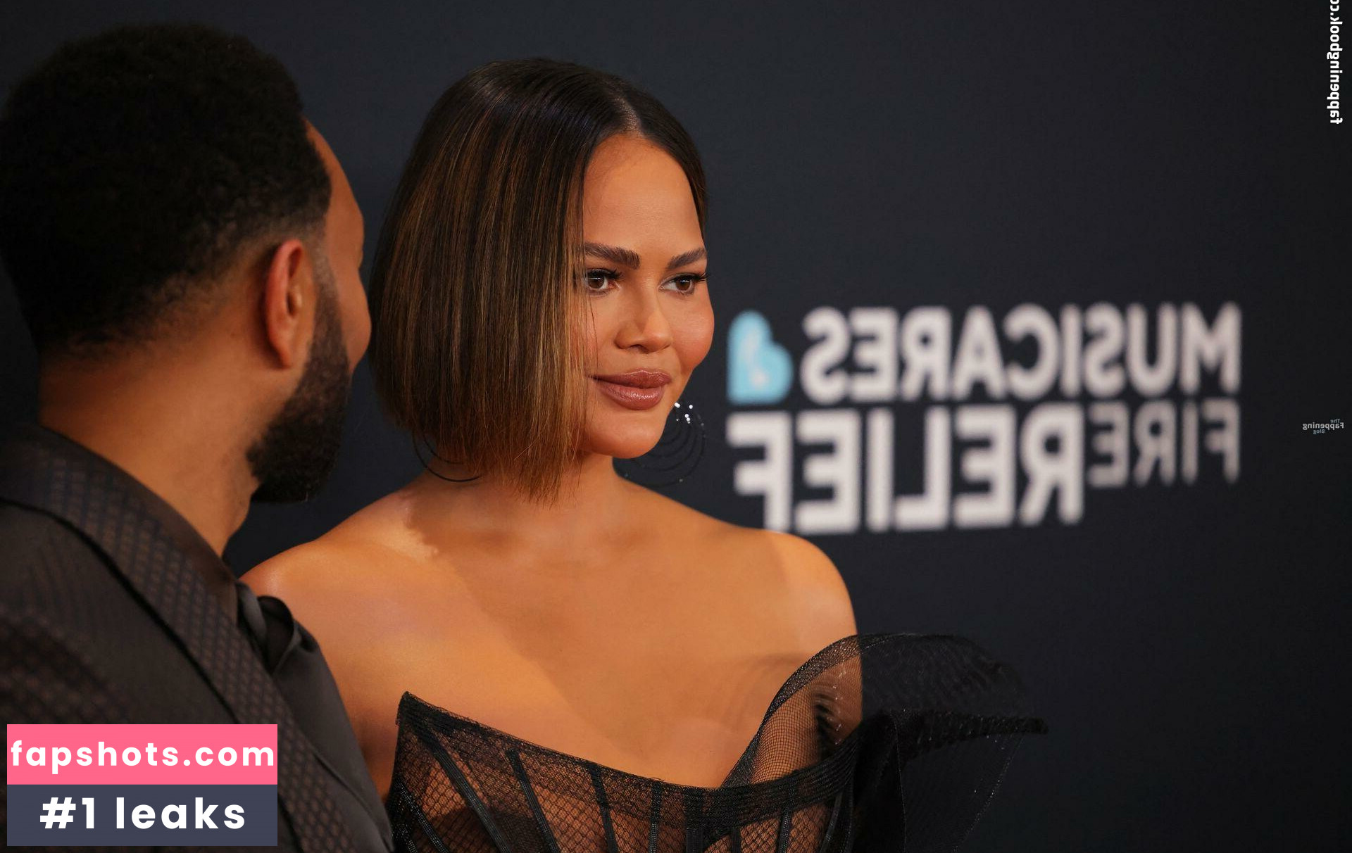 Chrissy Teigen Filtración Desnuda OnlyFans Foto #30 - Fapshots