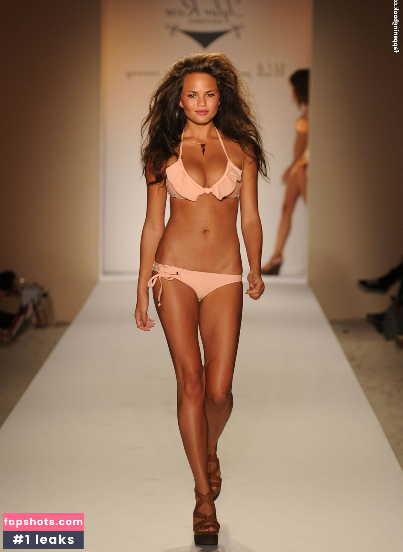 Chrissy Teigen Filtración Desnuda OnlyFans Foto #38 - Fapshots