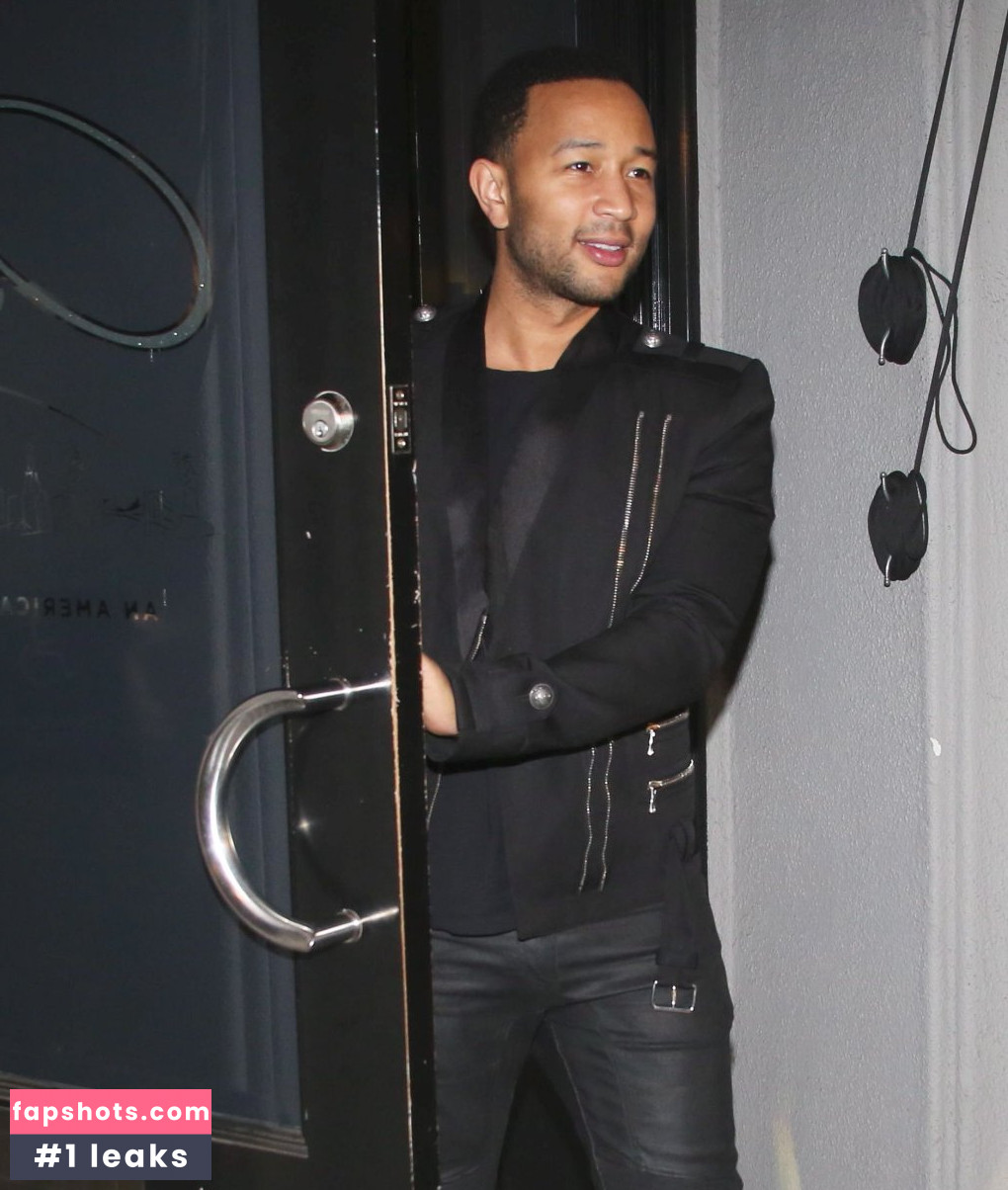 Chrissy Teigen Filtración Desnuda OnlyFans Foto #512 - Fapshots