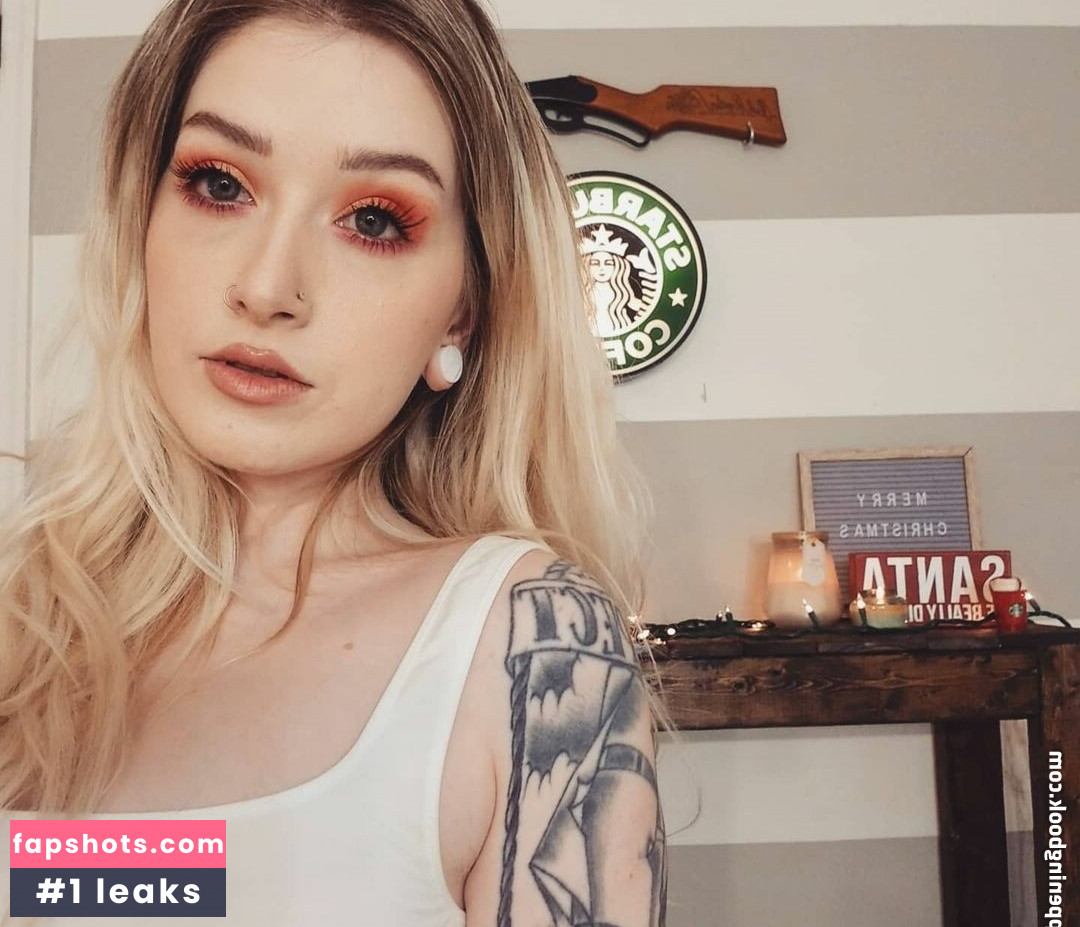 Christa Panek Nahé úniky fotek pouze od fanoušků #3 - Fapshots