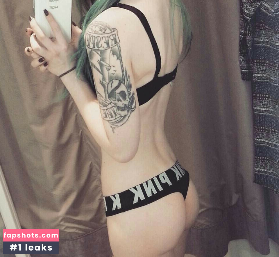 Christa Panek Nahé úniky fotek pouze od fanoušků #4 - Fapshots