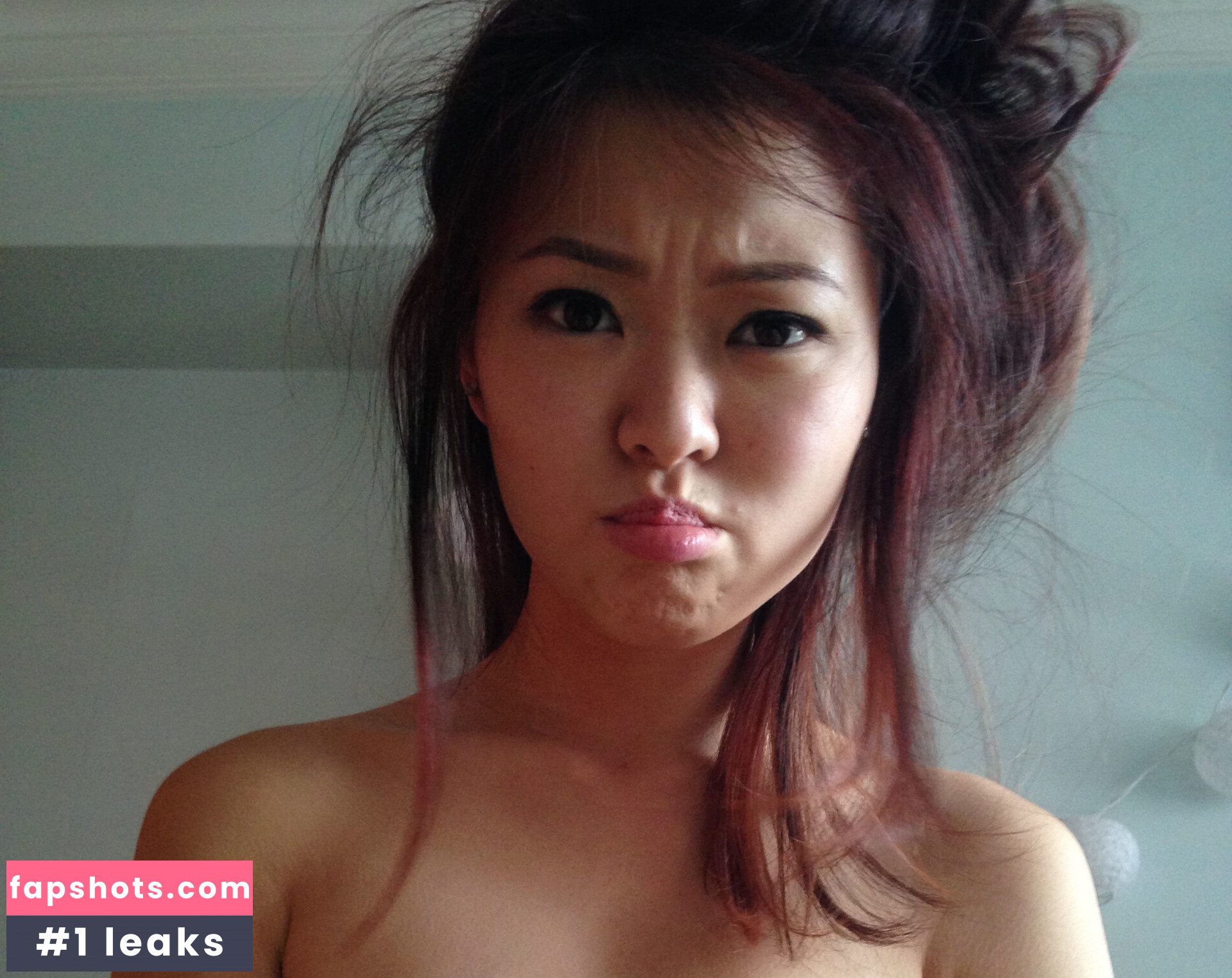 Christabel gallery photo #8