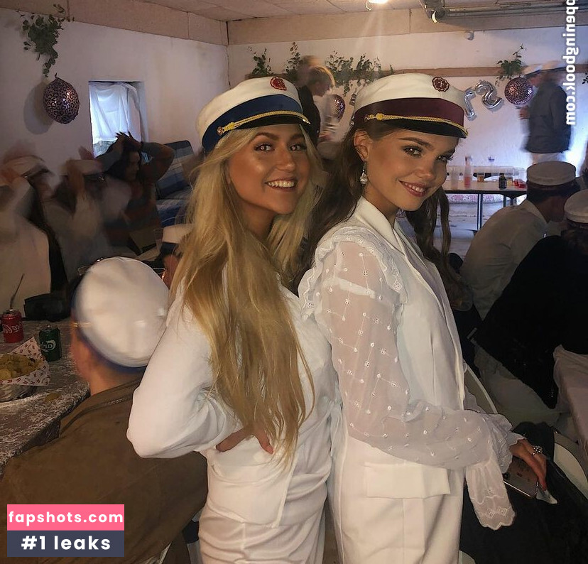 Christiane L Therkelsen gallery photo #12