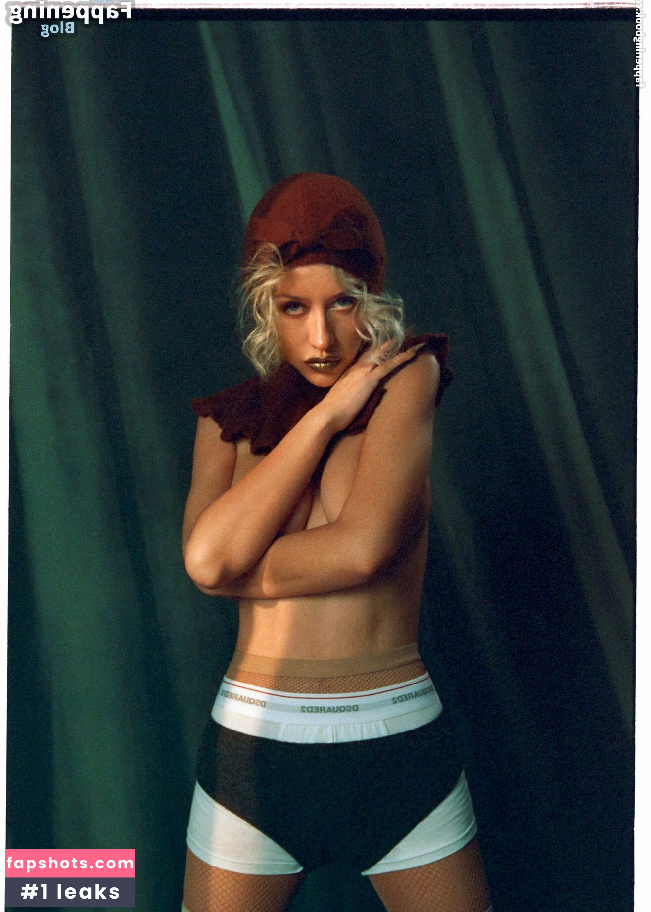 Christina Aguielra gallery photo #18