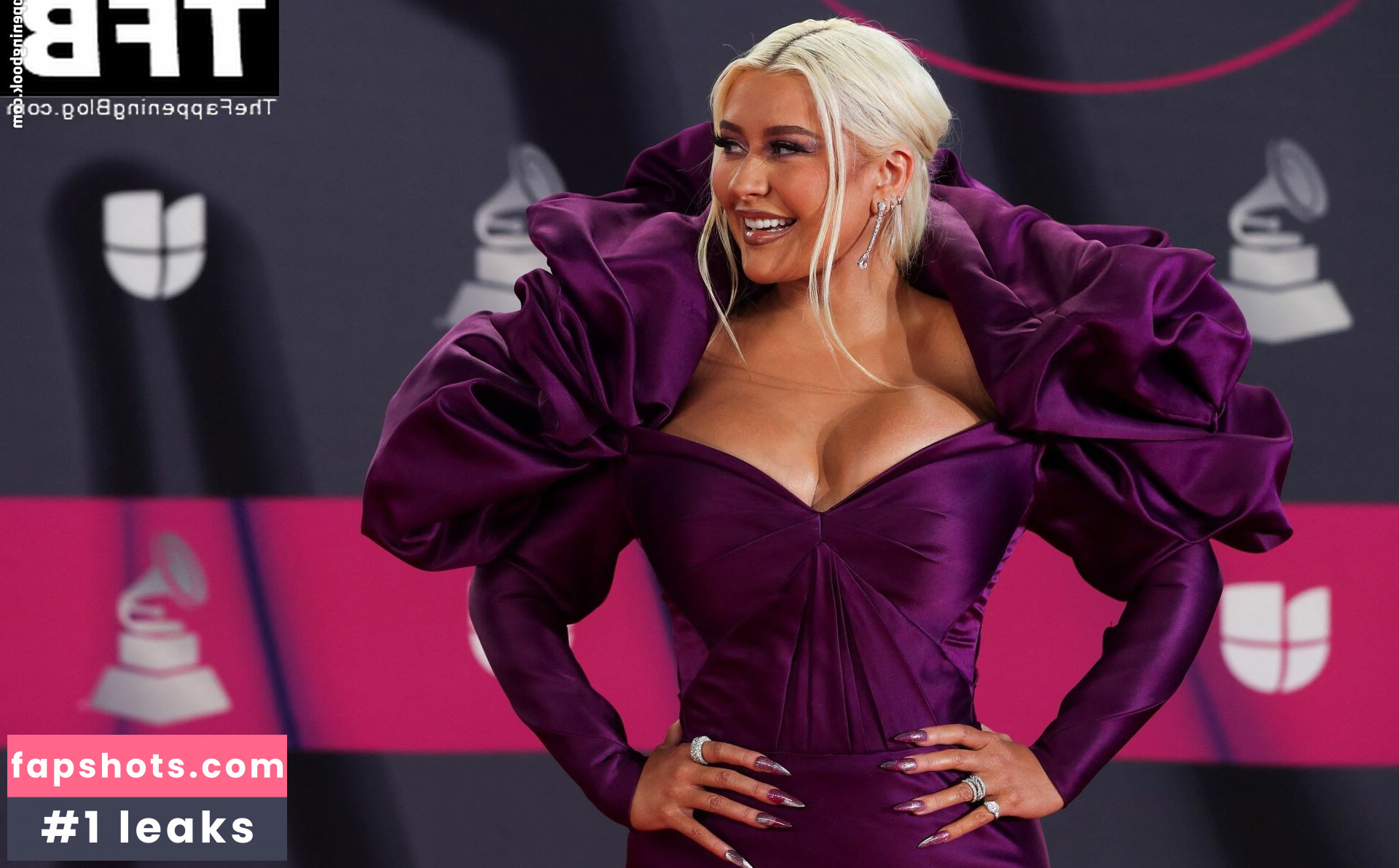 Christina Aguilera Nude Leaks OnlyFans Photos #1017 - LeakJerk