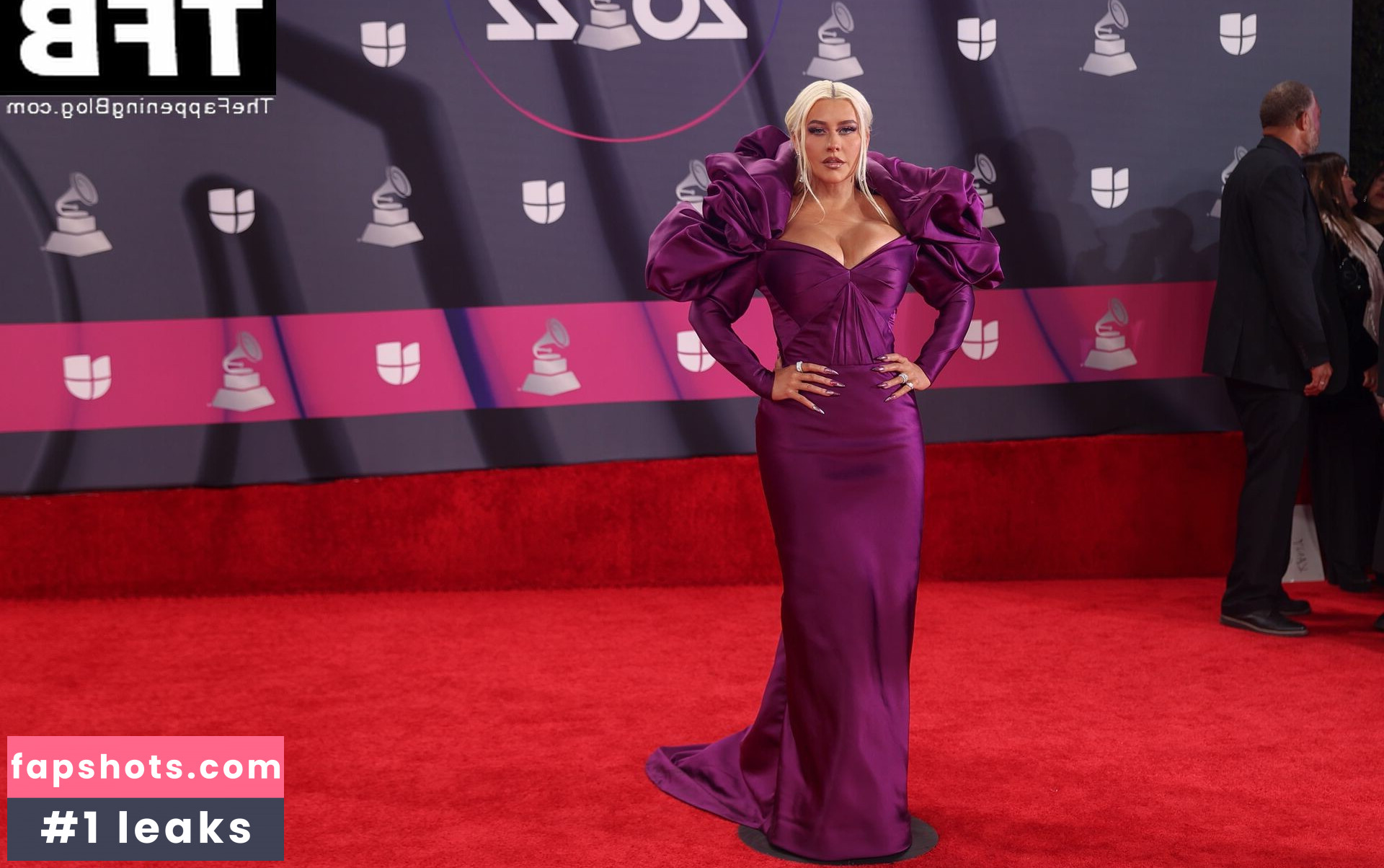 Christina Aguilera Nude Leaks OnlyFans Photos #1018 - LeakJerk