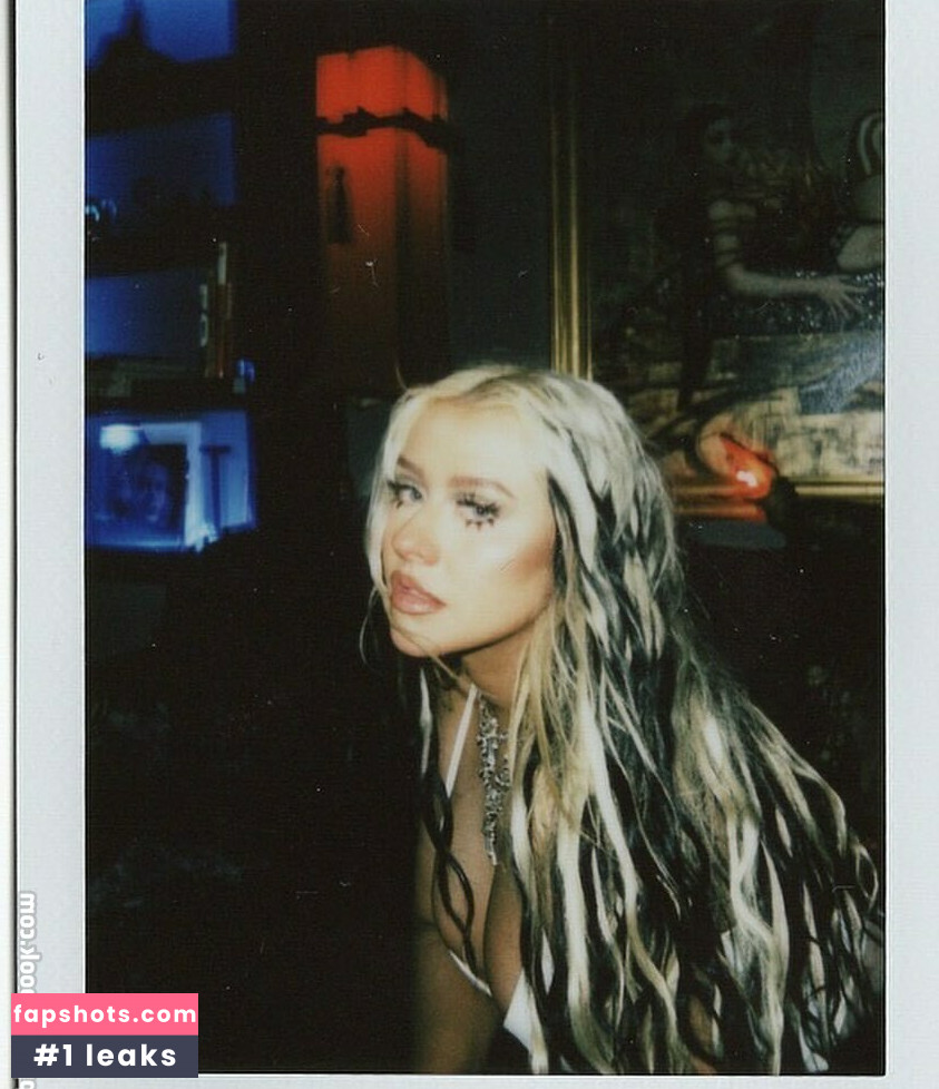 Christina Aguilera Nude Leaks OnlyFans Photos #1041 - LeakJerk