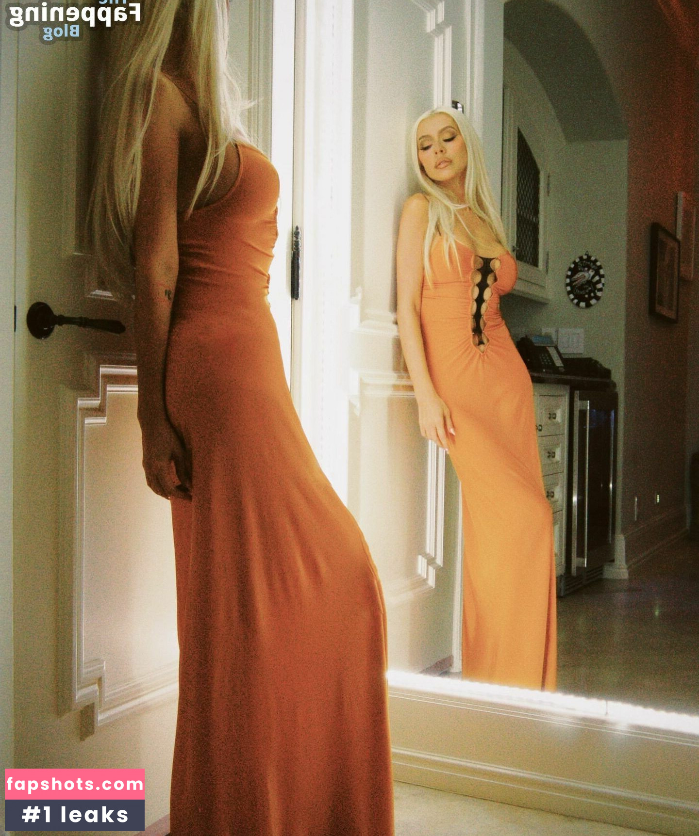 Christina Aguilera gallery photo #128