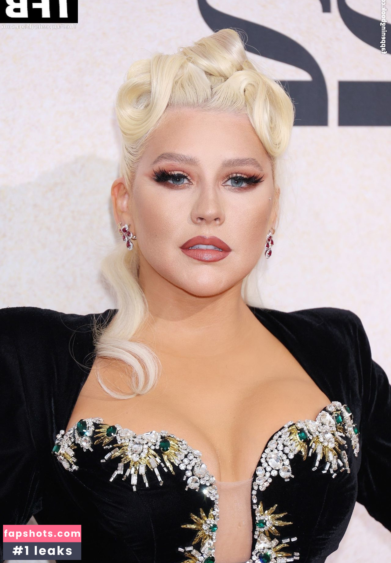 Christina Aguilera Nude Leaks OnlyFans Photos #1285 - LeakJerk