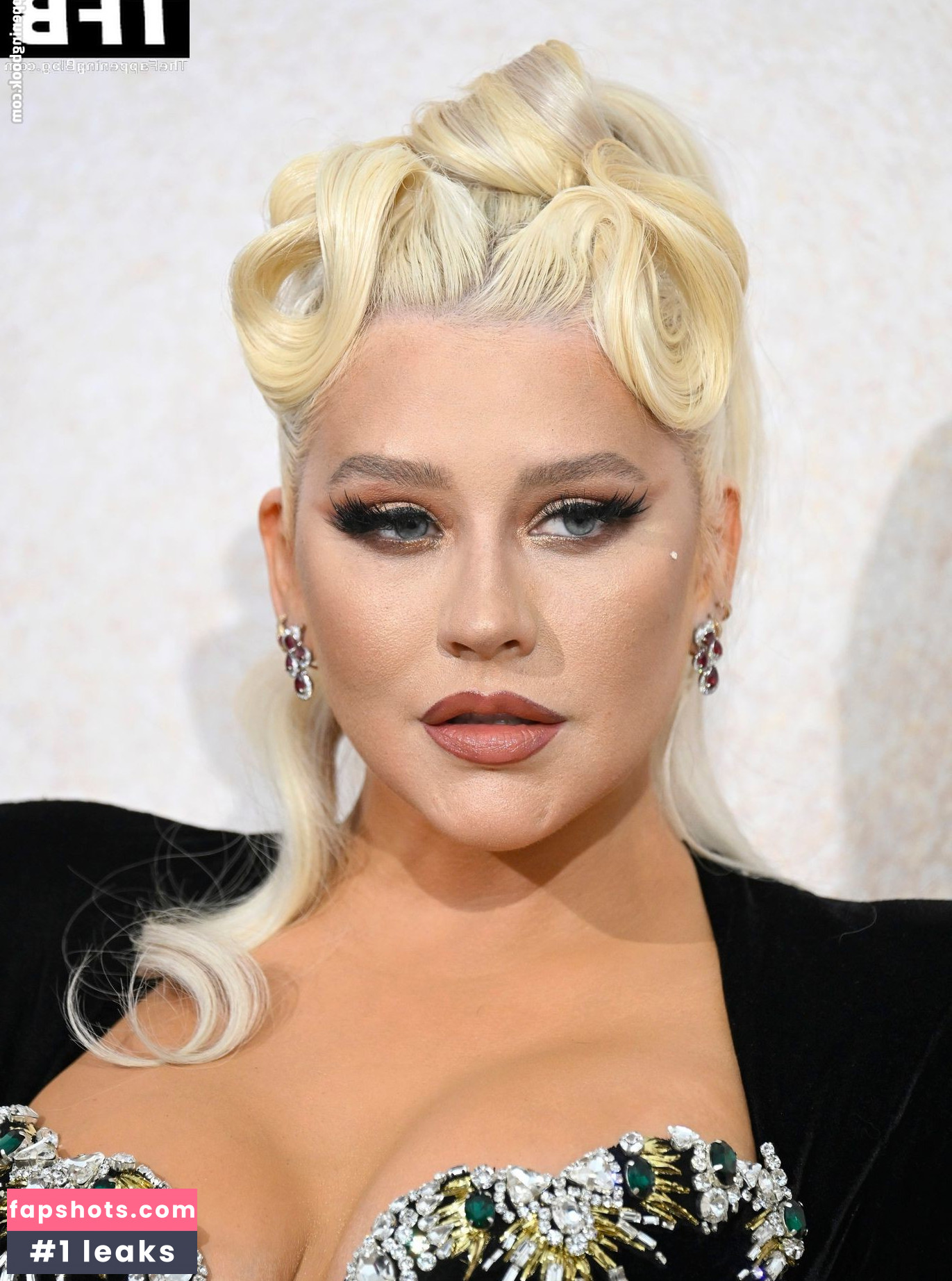 Christina Aguilera Nude Leaks OnlyFans Photos #1287 - LeakJerk