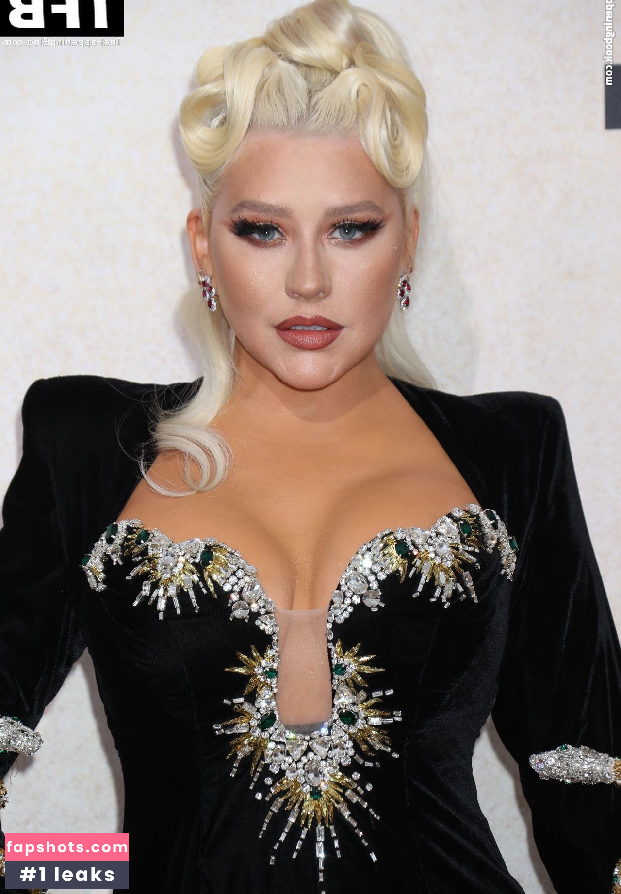 Christina Aguilera Nude Leaks OnlyFans Photos #1319 - LeakJerk