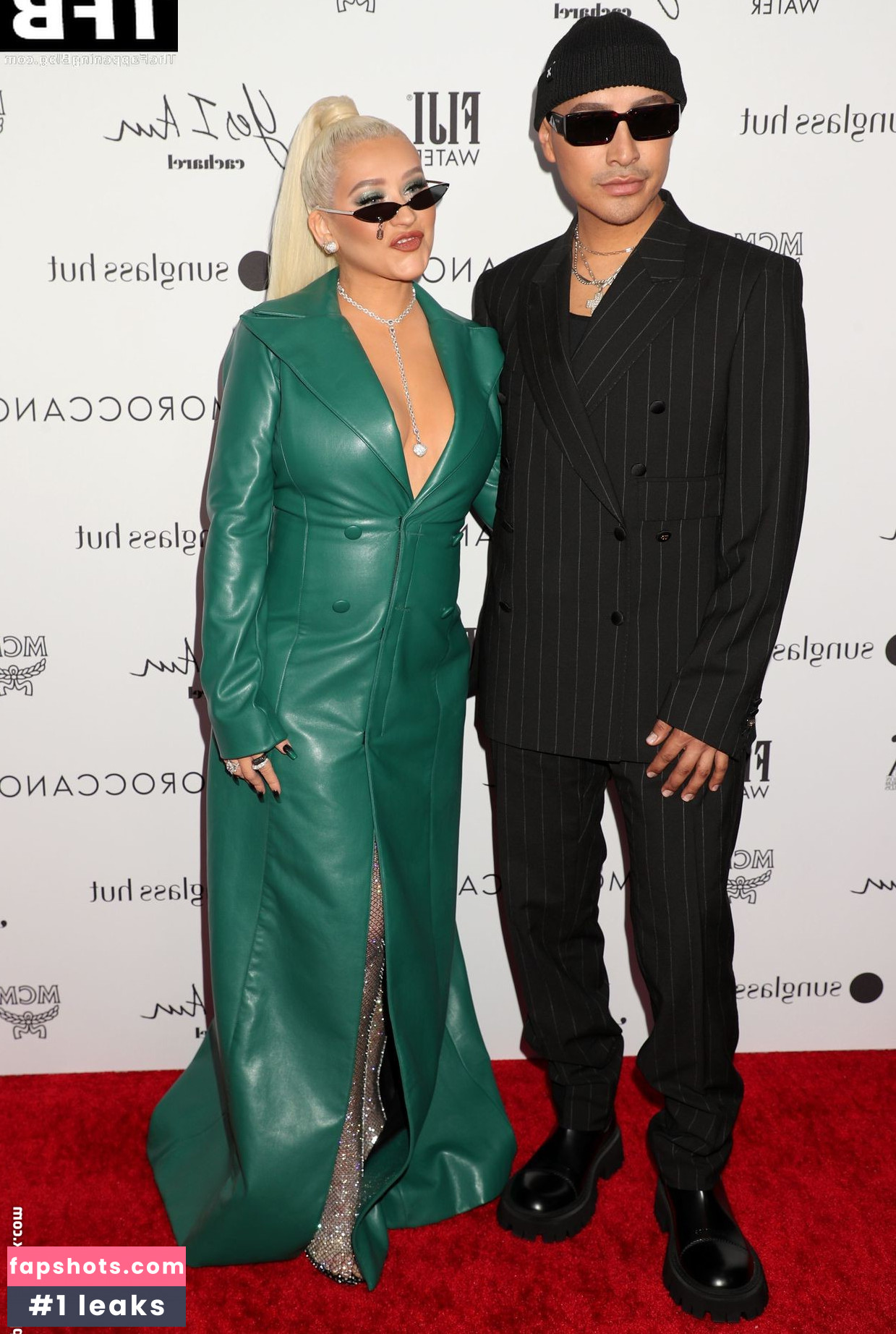 Christina Aguilera Nude Leaks OnlyFans Photos #1327 - LeakJerk