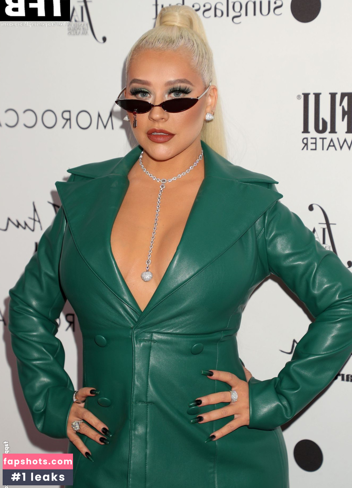 Christina Aguilera Nude Leaks OnlyFans Photos #1330 - LeakJerk