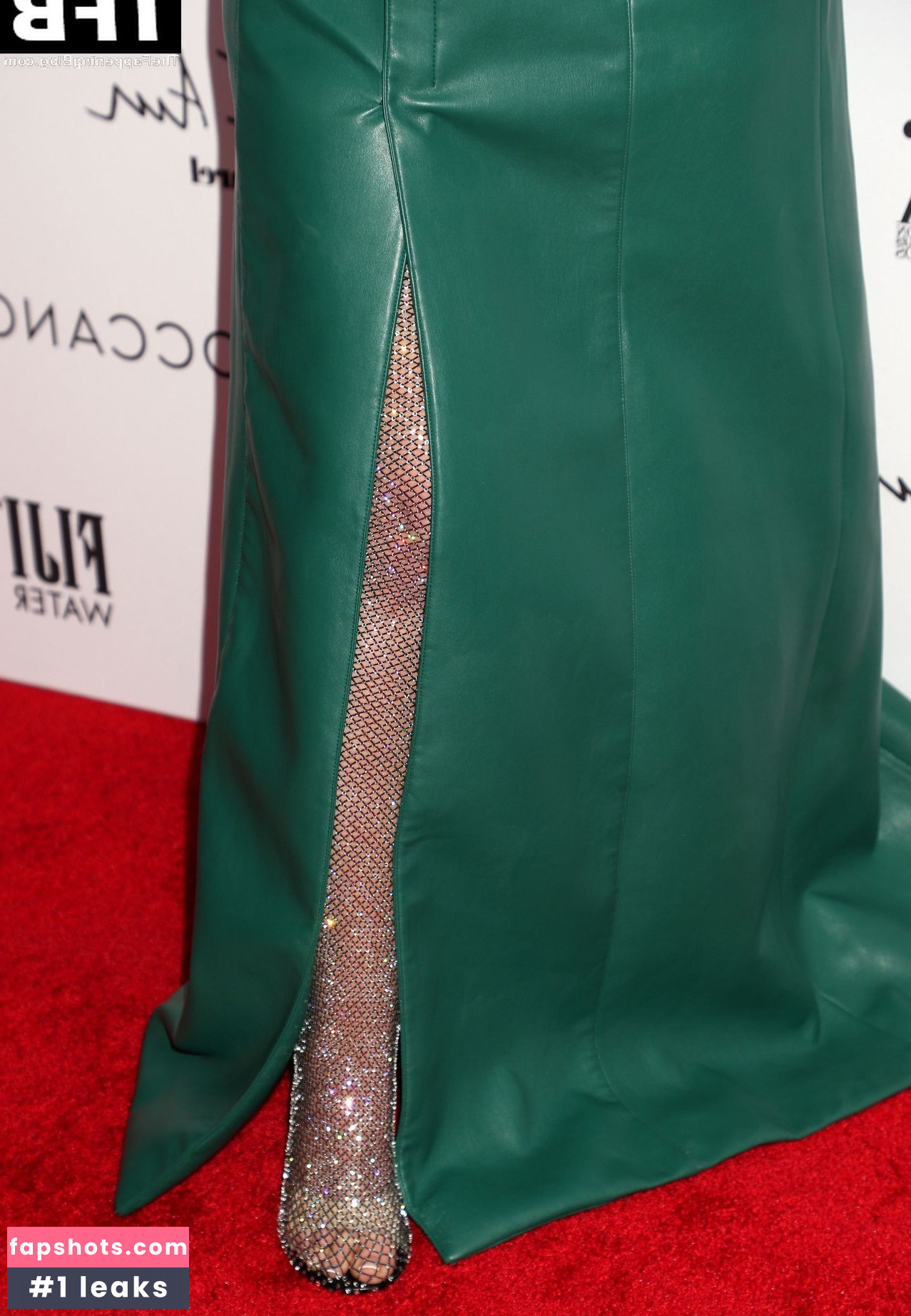 Christina Aguilera Nude Leaks OnlyFans Photos #1331 - LeakJerk