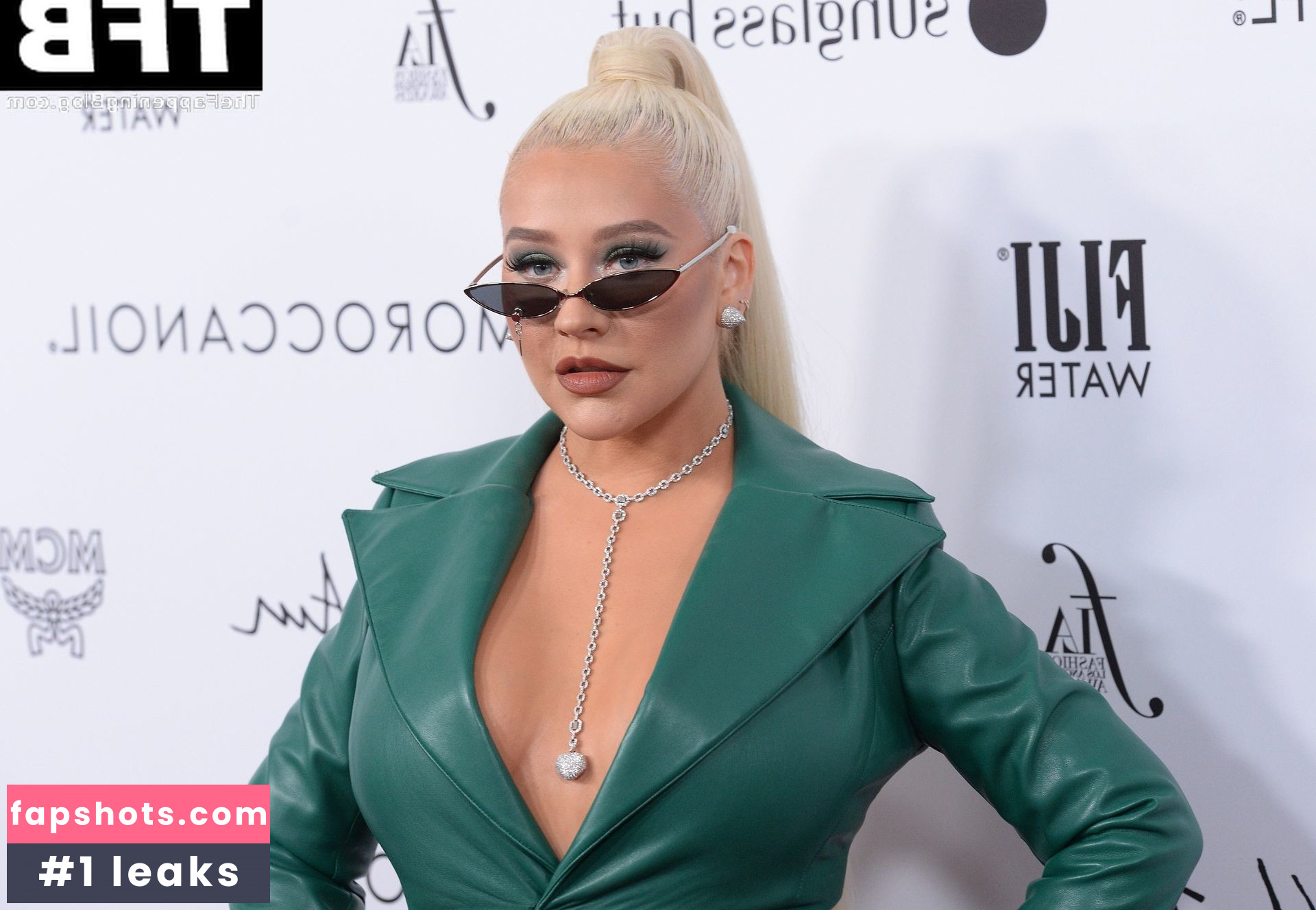 Christina Aguilera Nude Leaks OnlyFans Photos #1343 - LeakJerk