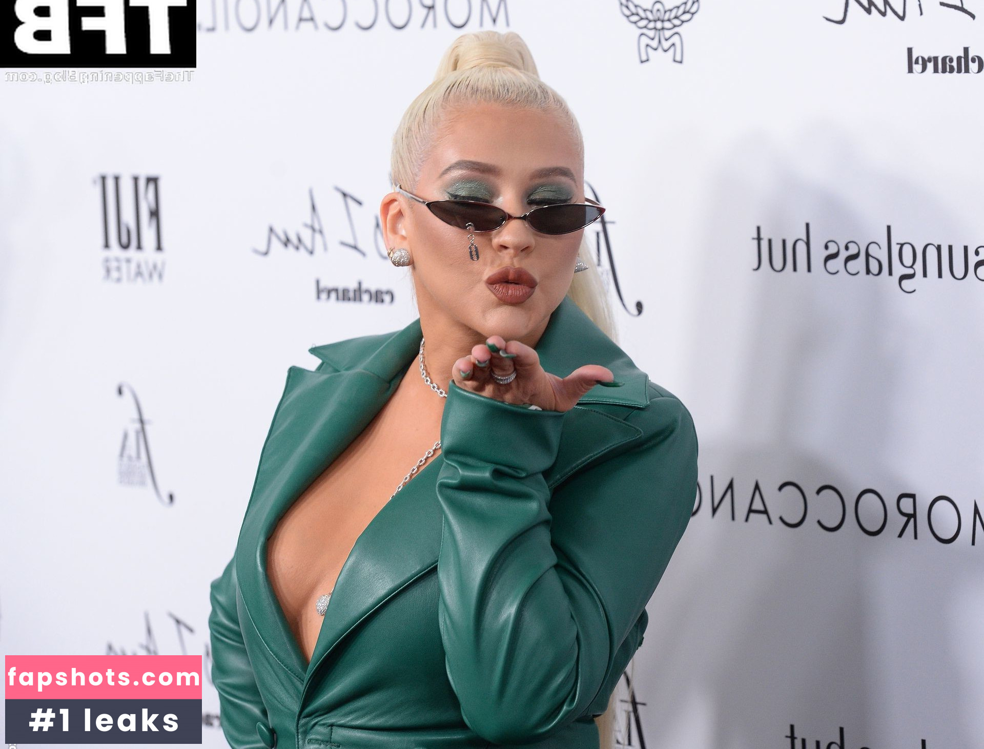 Christina Aguilera Nude Leaks OnlyFans Photos #1344 - LeakJerk