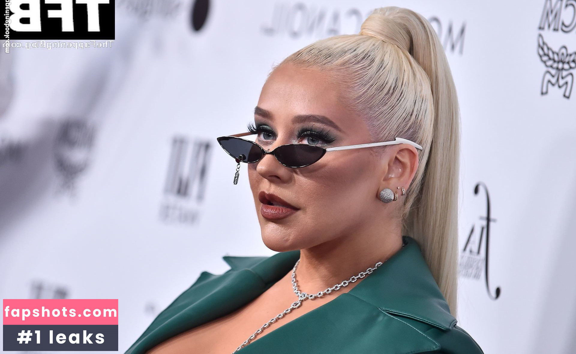 Christina Aguilera Nude Leaks OnlyFans Photos #1346 - LeakJerk
