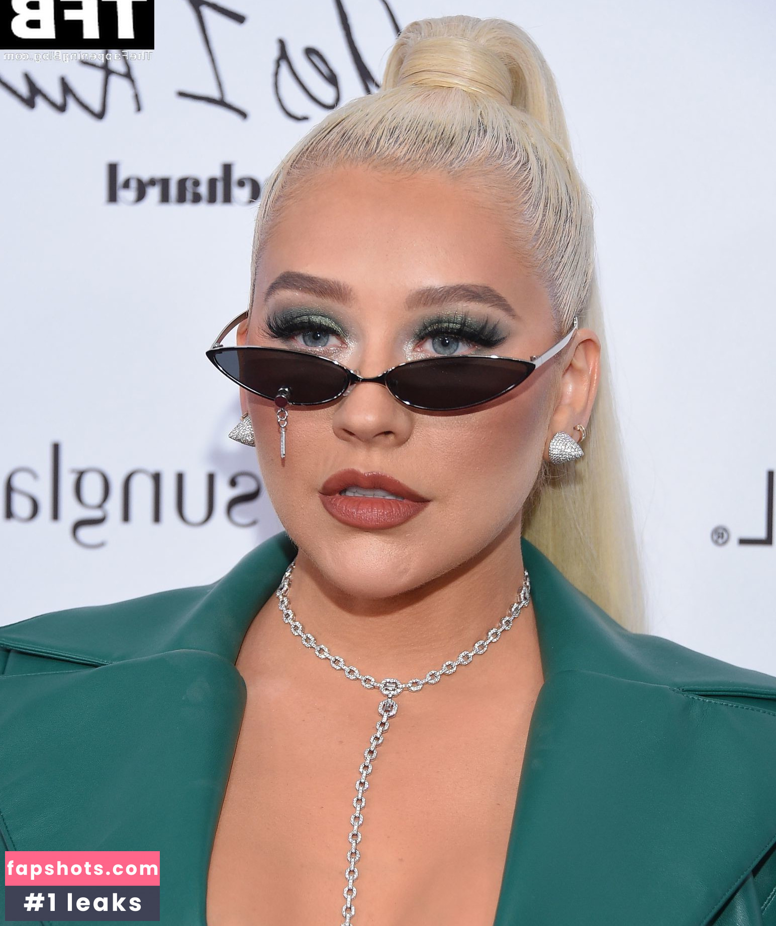 Christina Aguilera Nude Leaks OnlyFans Photos #1354 - LeakJerk