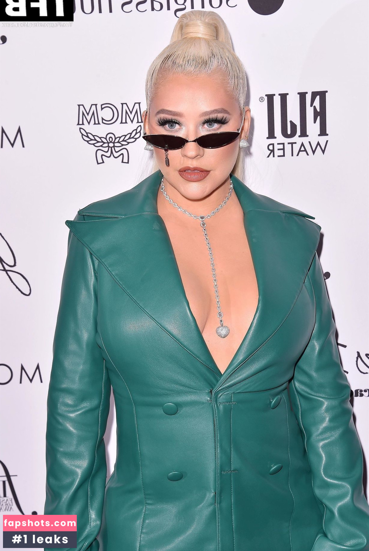 Christina Aguilera Nude Leaks OnlyFans Photos #1359 - LeakJerk