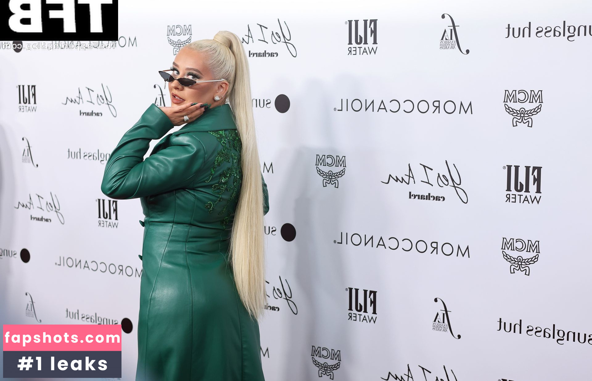 Christina Aguilera Nude Leaks OnlyFans Photos #1378 - LeakJerk