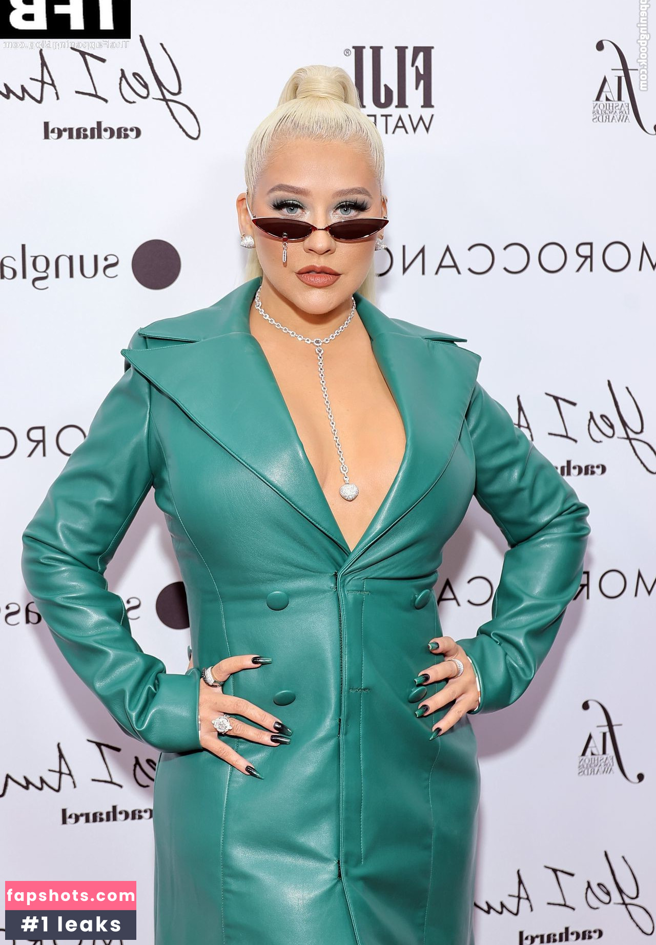 Christina Aguilera Nude Leaks OnlyFans Photos #1379 - LeakJerk