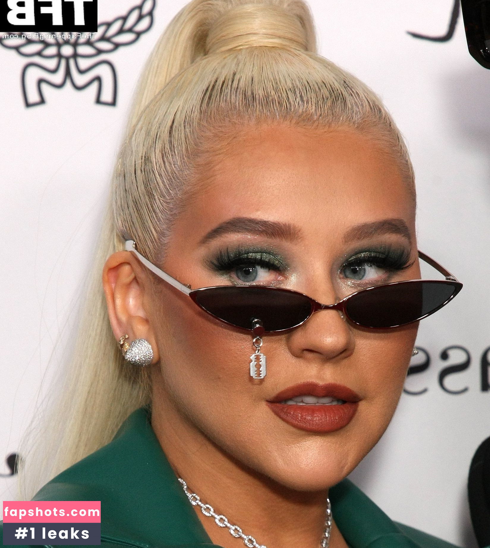 Christina Aguilera Nude Leaks OnlyFans Photos #1382 - LeakJerk