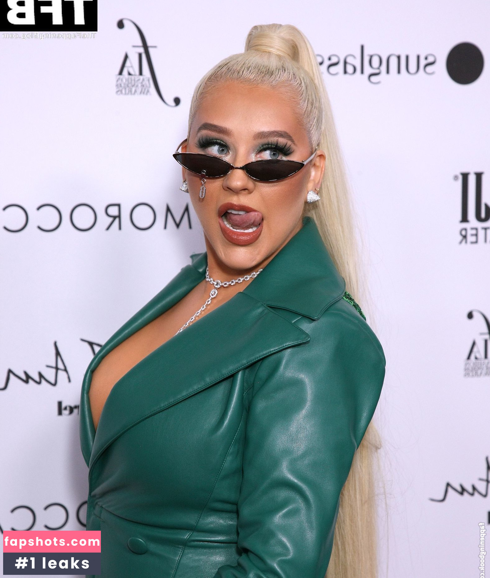 Christina Aguilera Nude Leaks OnlyFans Photos #1383 - LeakJerk