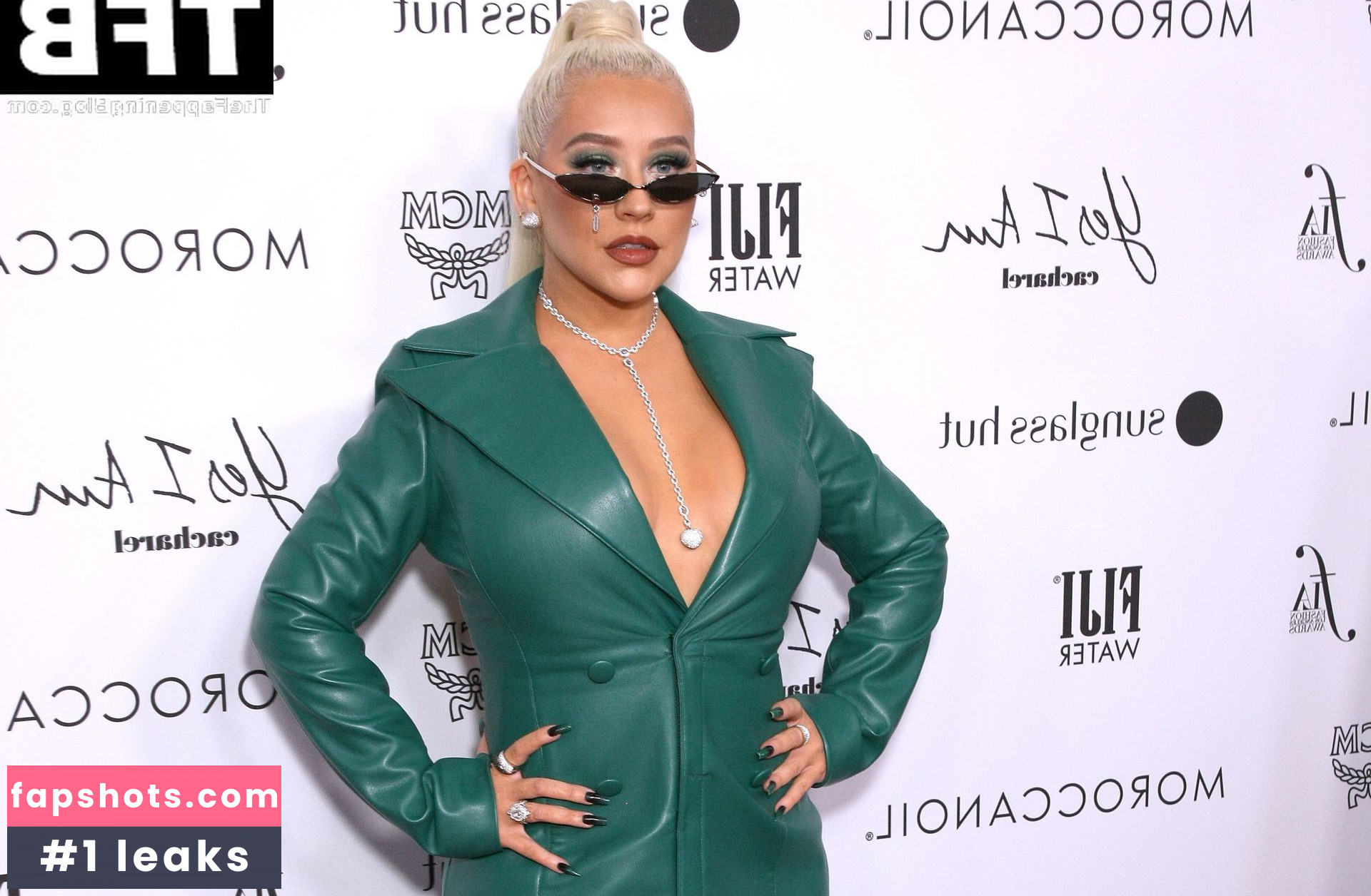 Christina Aguilera Nude Leaks OnlyFans Photos #1386 - LeakJerk