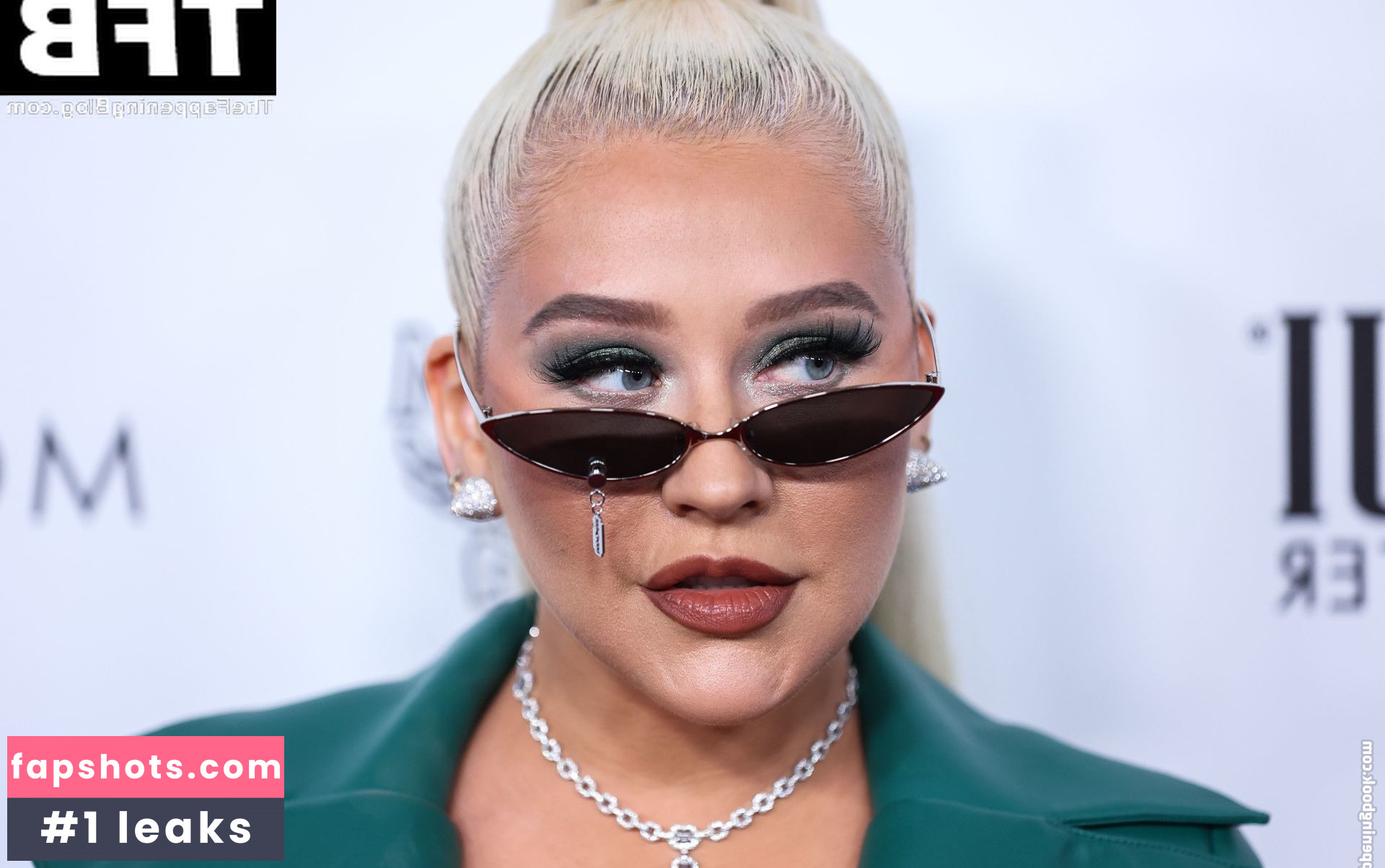 Christina Aguilera Nude Leaks OnlyFans Photos #1396 - LeakJerk