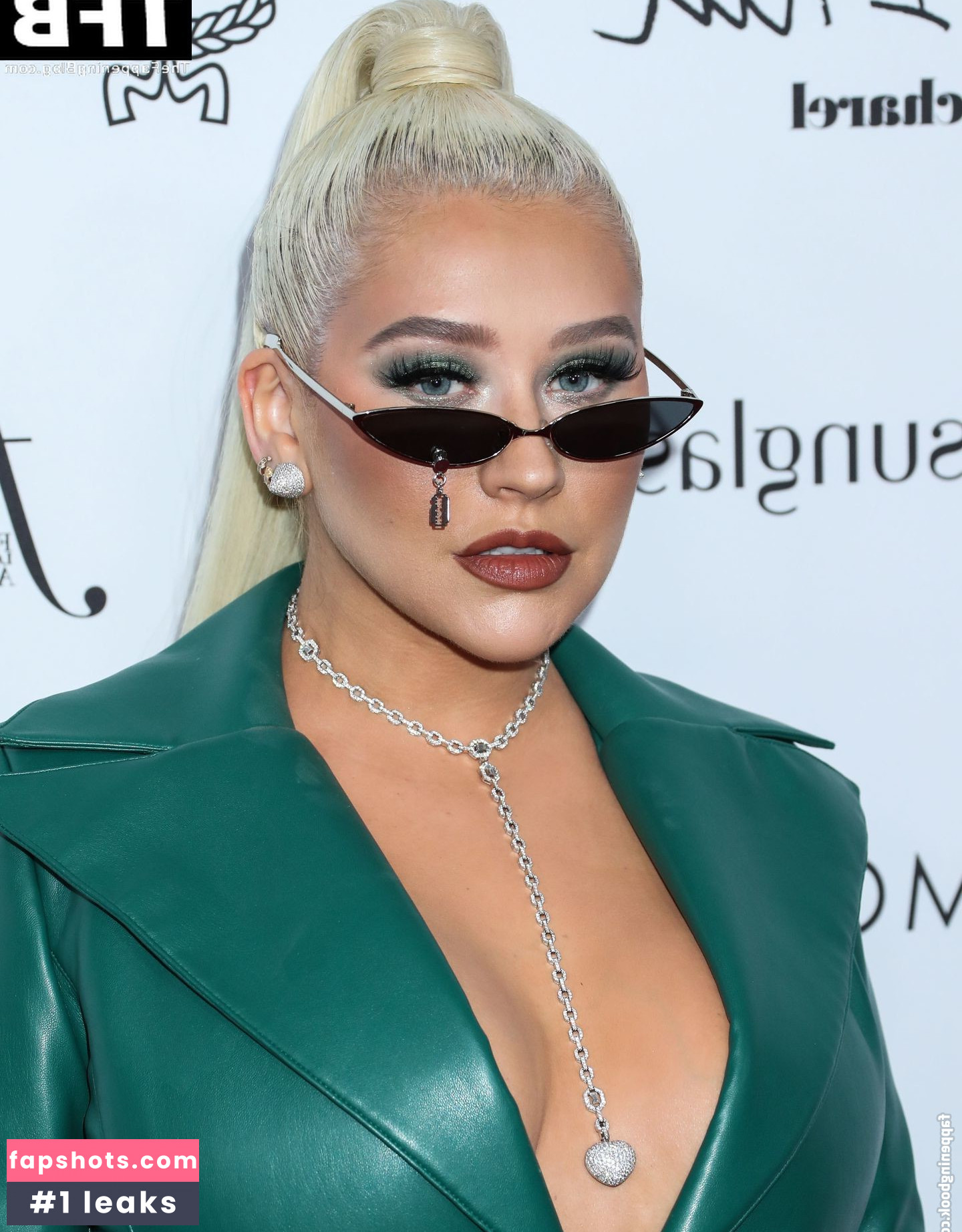 Christina Aguilera Nude Leaks OnlyFans Photos #1403 - LeakJerk