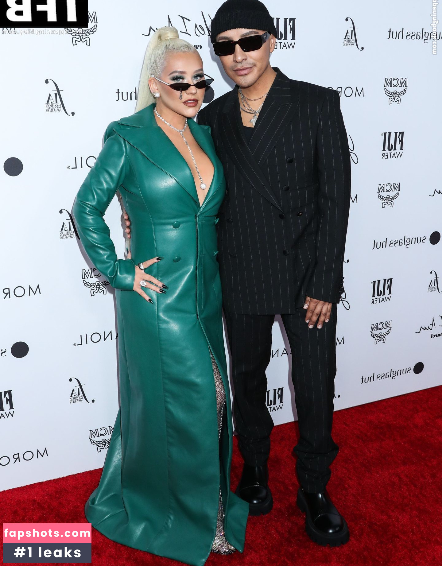 Christina Aguilera Nude Leaks OnlyFans Photos #1407 - LeakJerk