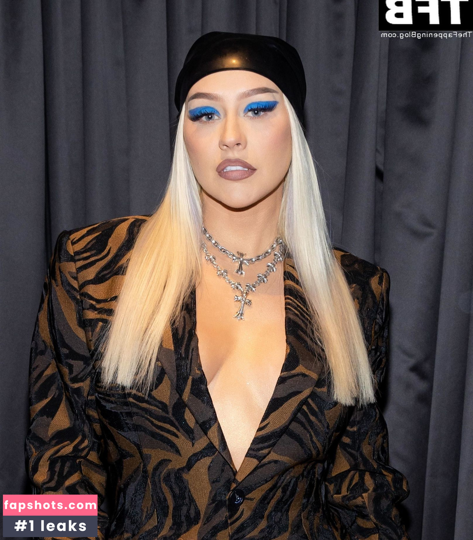 Christina Aguilera Nude Leaks OnlyFans Photos #1511 - LeakJerk