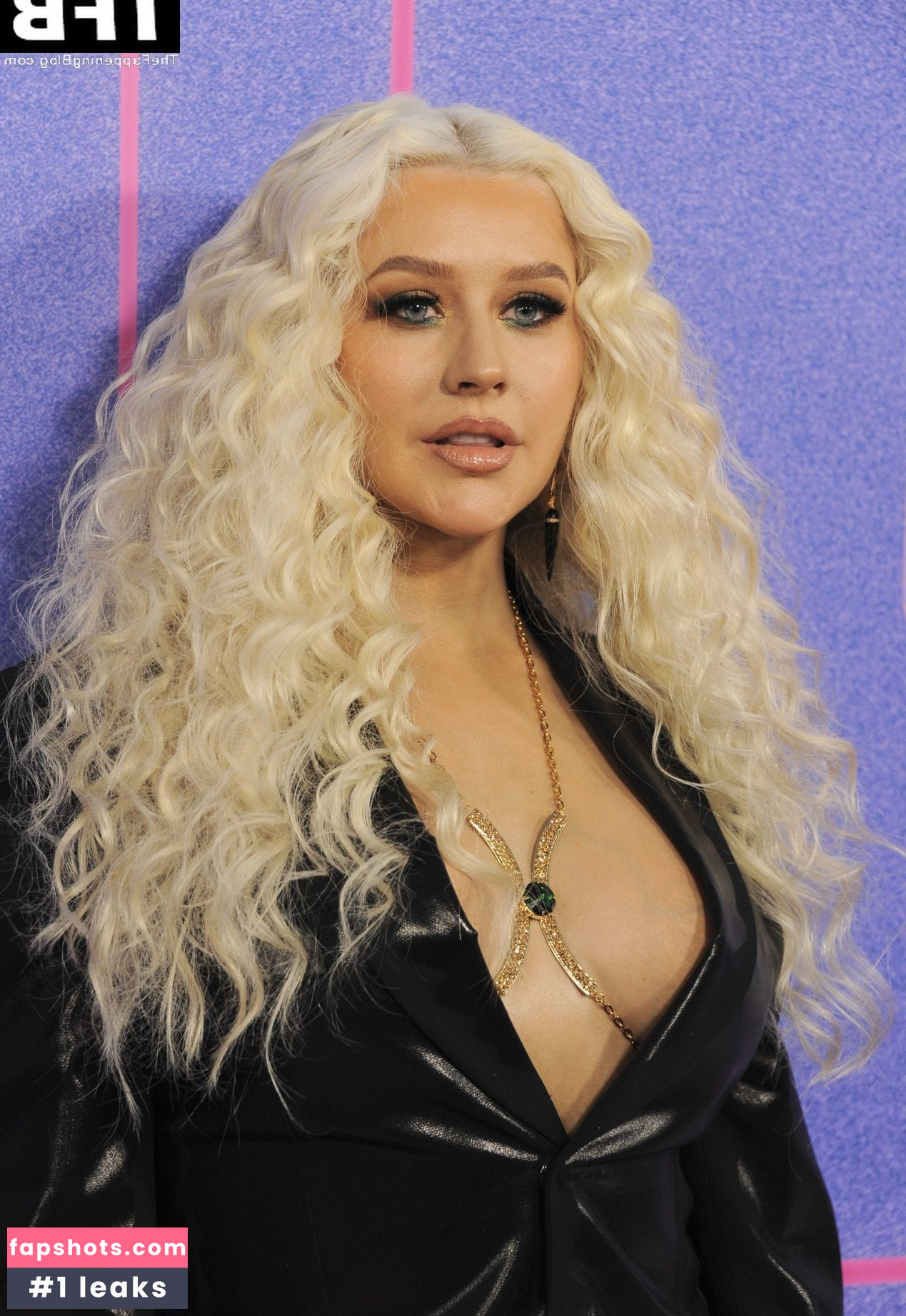 Christina Aguilera Nude Leaks OnlyFans Photos #1563 - LeakJerk